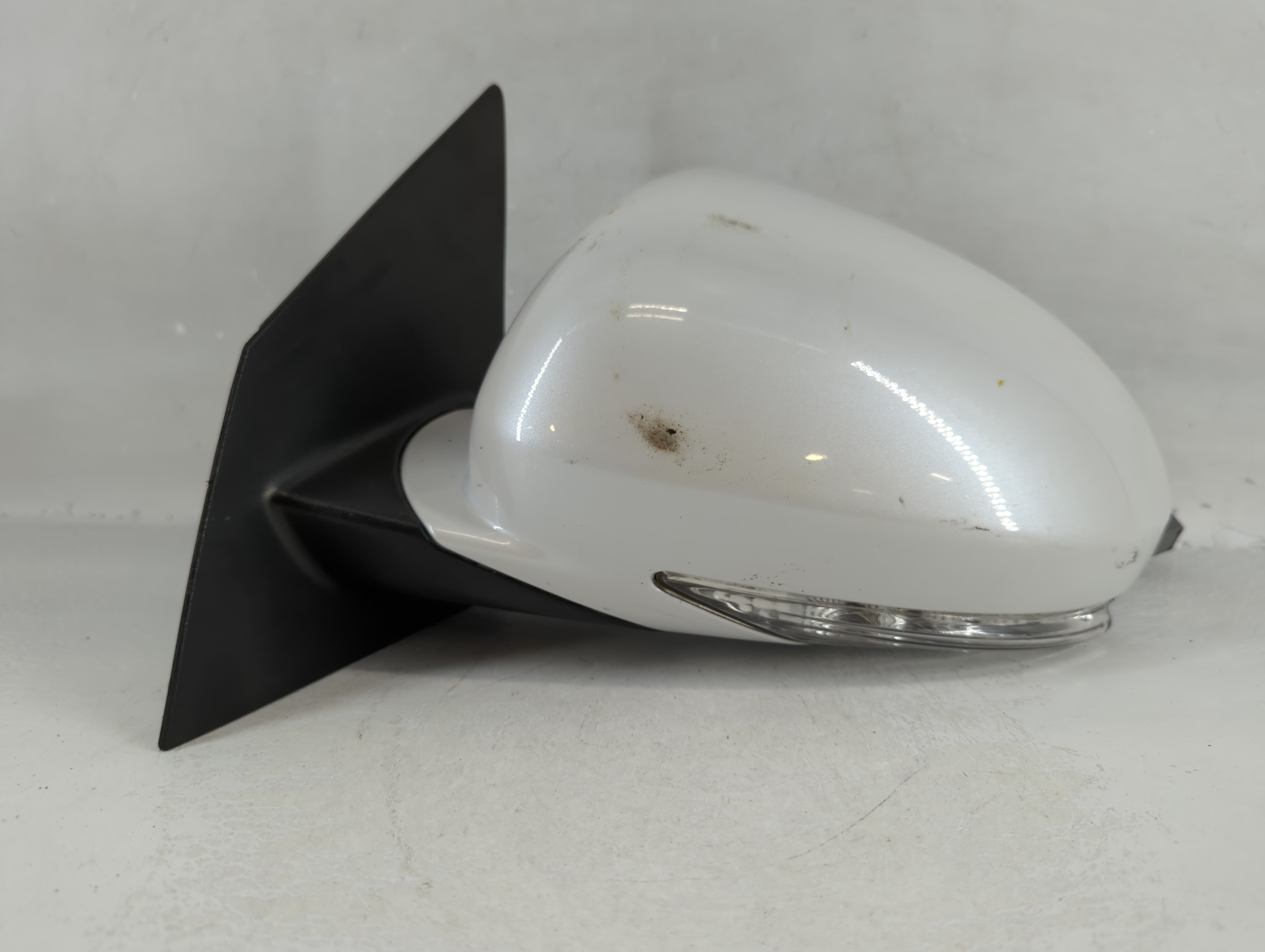 Picture of 2013-2017 Buick Enclave Driver Left Side View Power Door Mirror White 787446