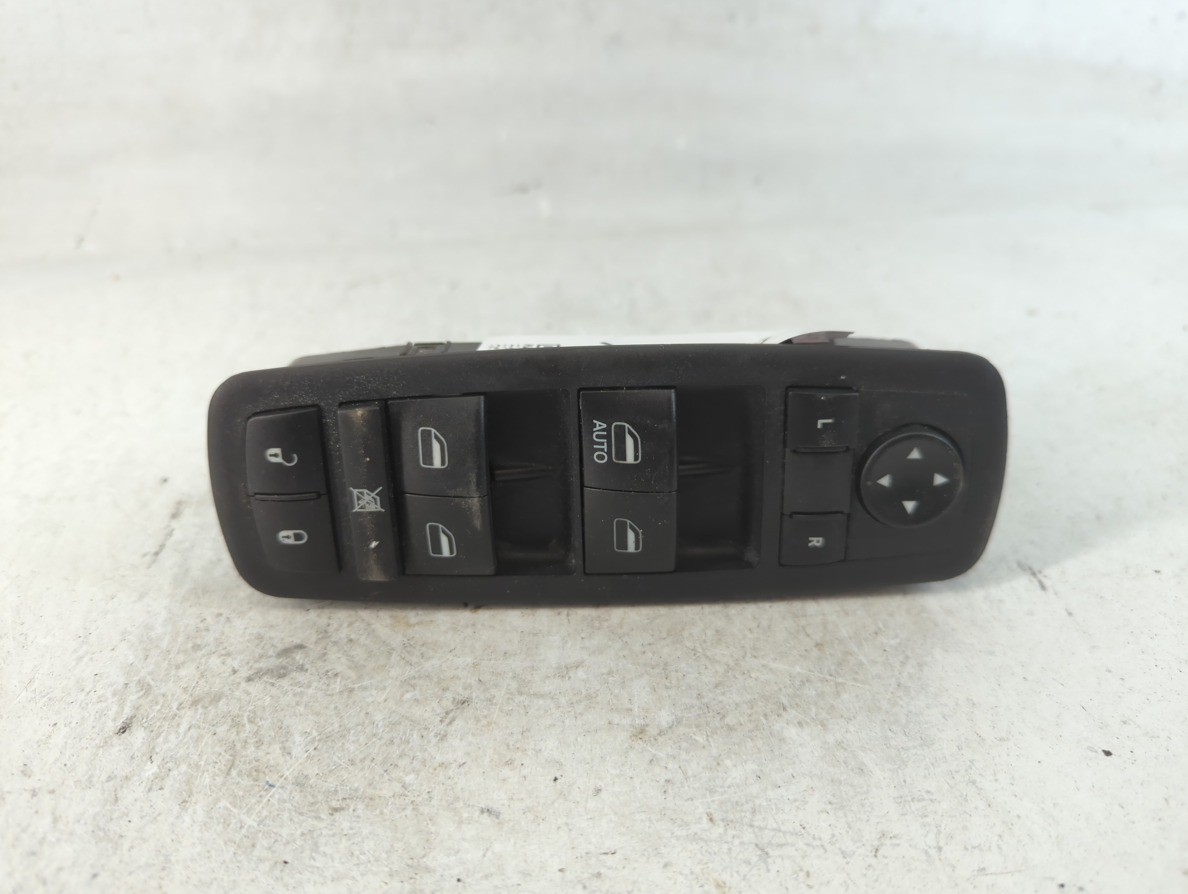 2018-2020 Dodge Journey Driver Left Door Master Power Window Switch 787452 - Oemusedautoparts1.com