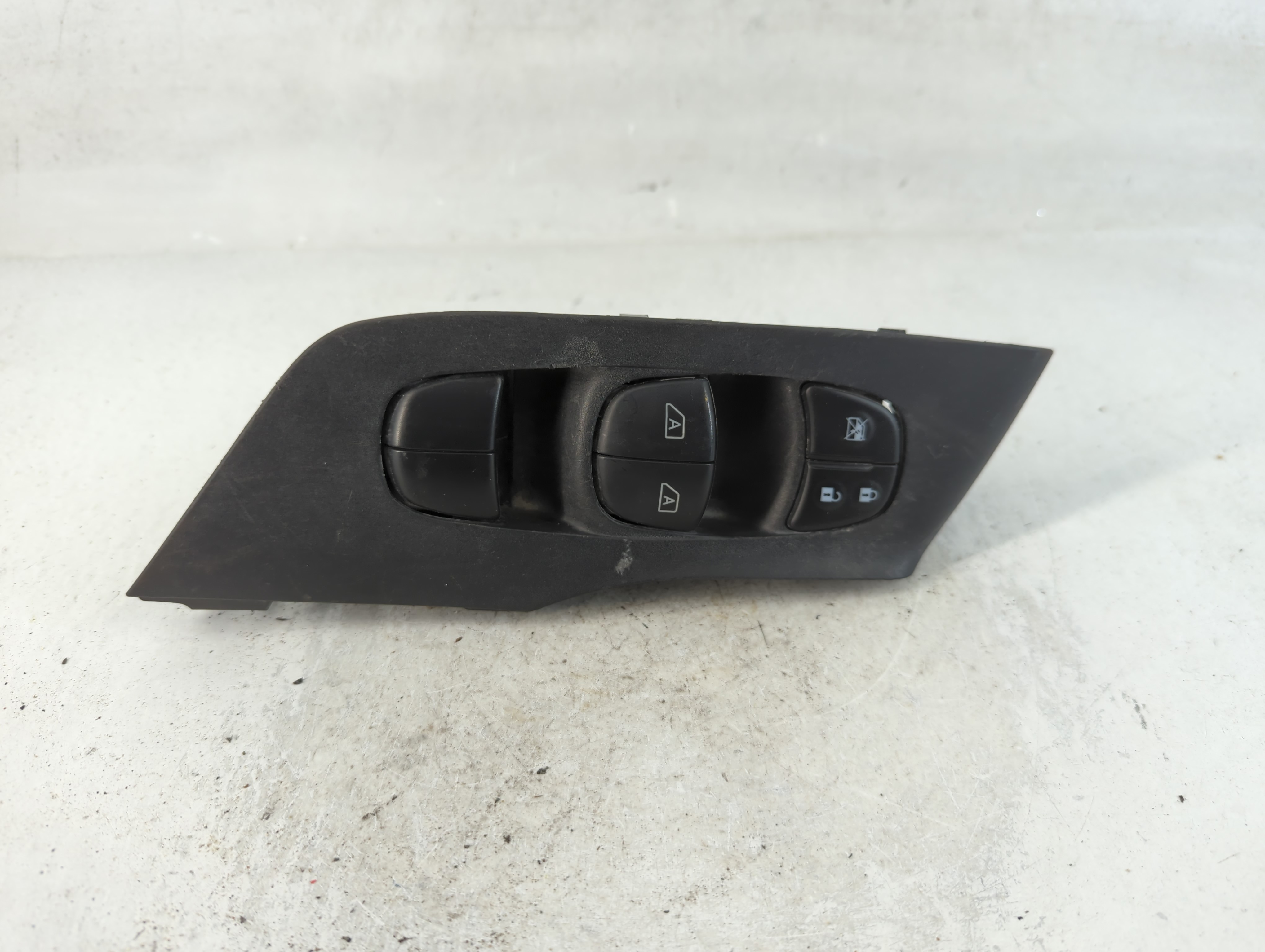 Picture of 2013-2018 Nissan Altima Driver Left Door Master Power Window Switch 787573