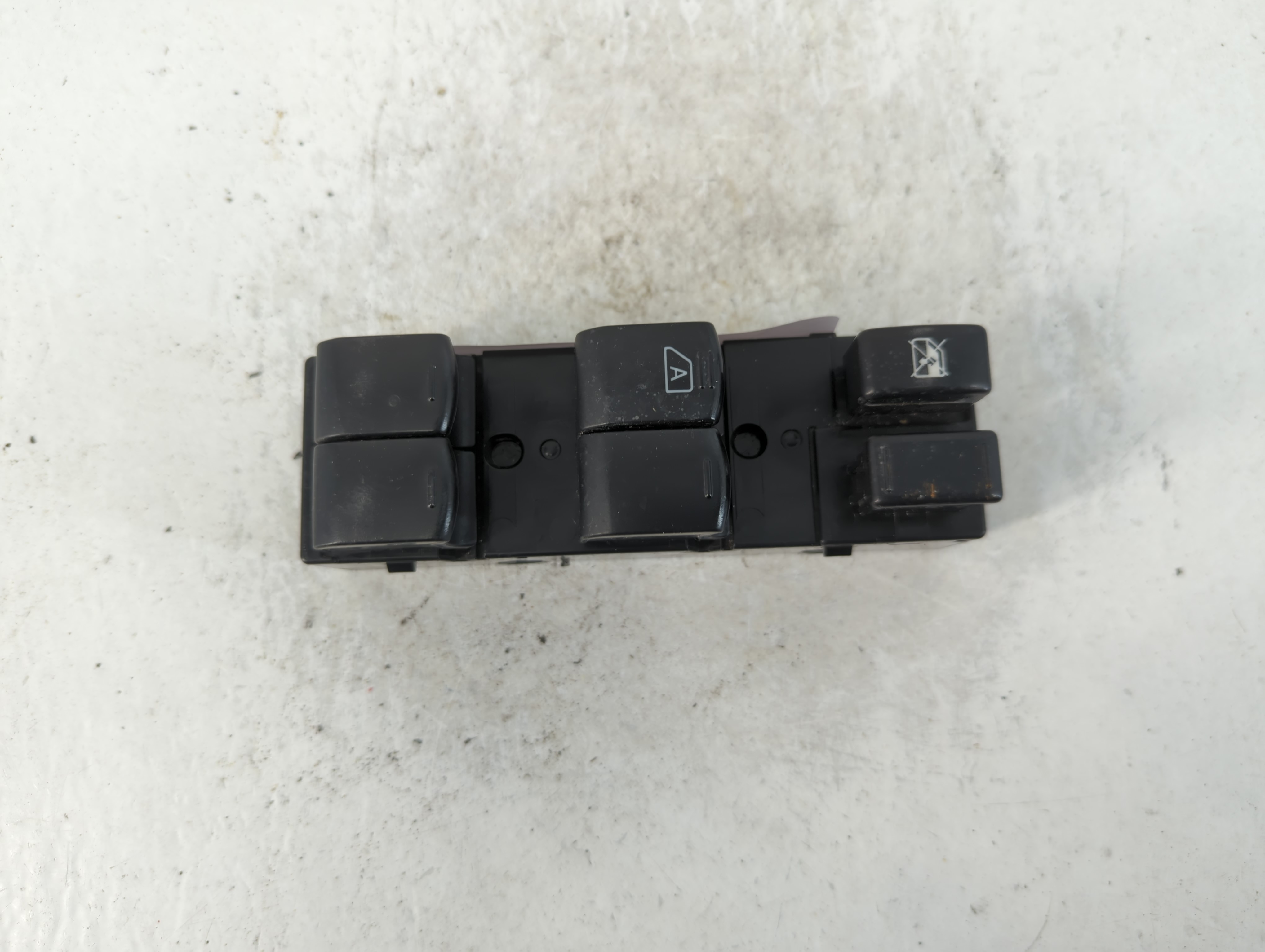 2012-2019 Nissan Versa Driver Left Door Master Power Window Switch 787575 - Oemusedautoparts1.com