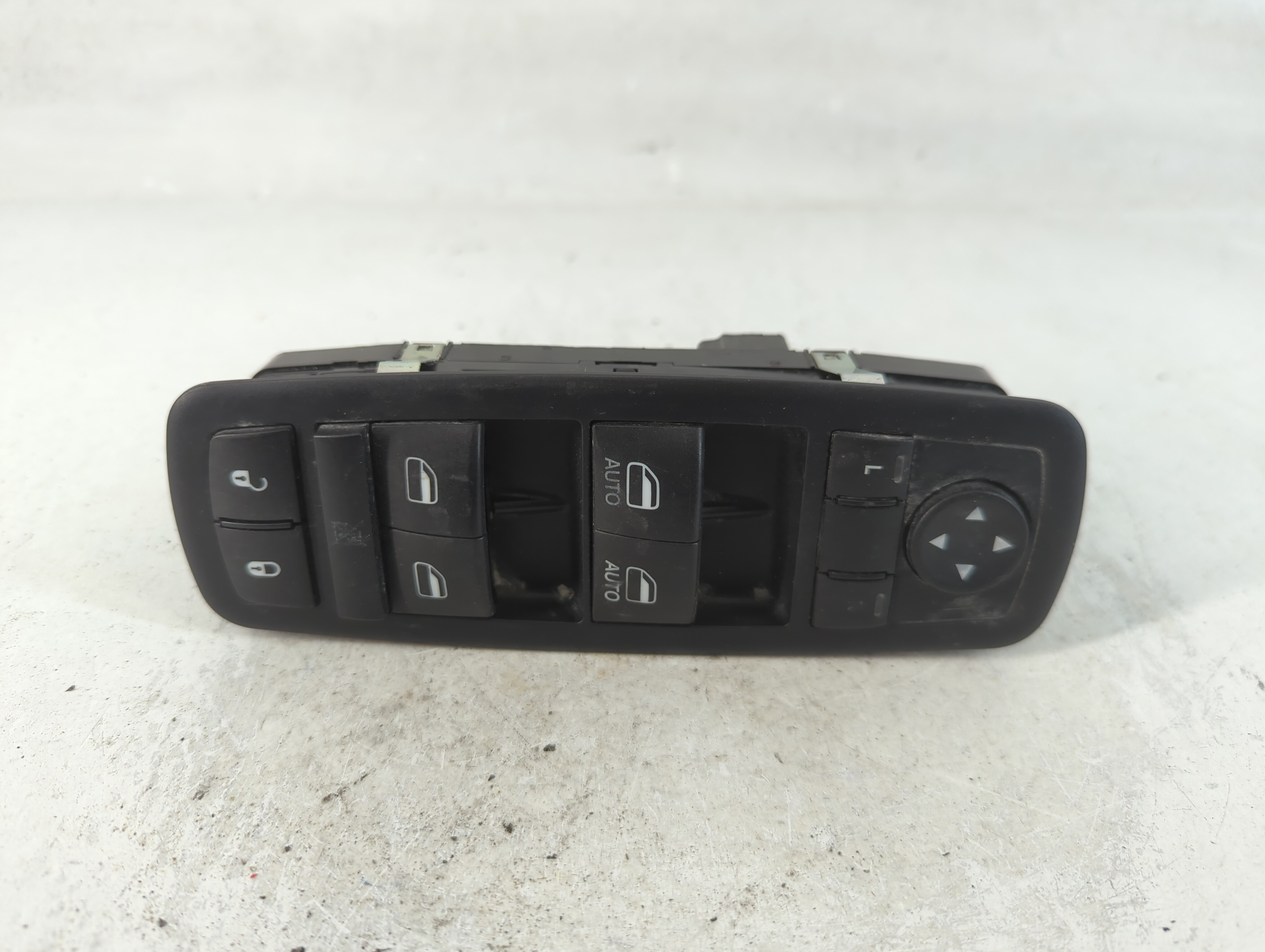 2012 Chrysler Town & Country Driver Left Door Master Power Window Switch 787577 - Oemusedautoparts1.com