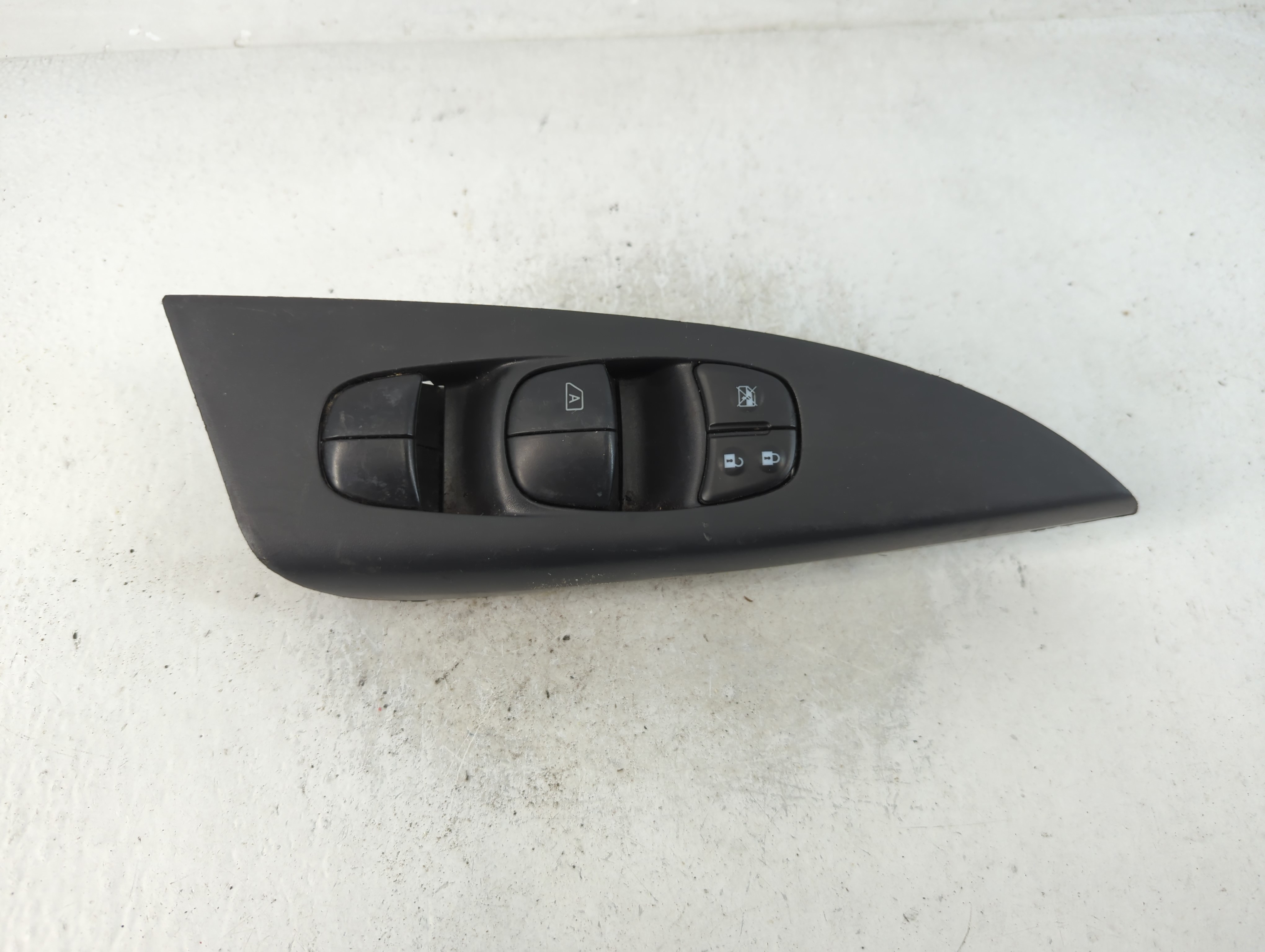 Picture of 2013-2019 Nissan Sentra Driver Left Door Master Power Window Switch 787588