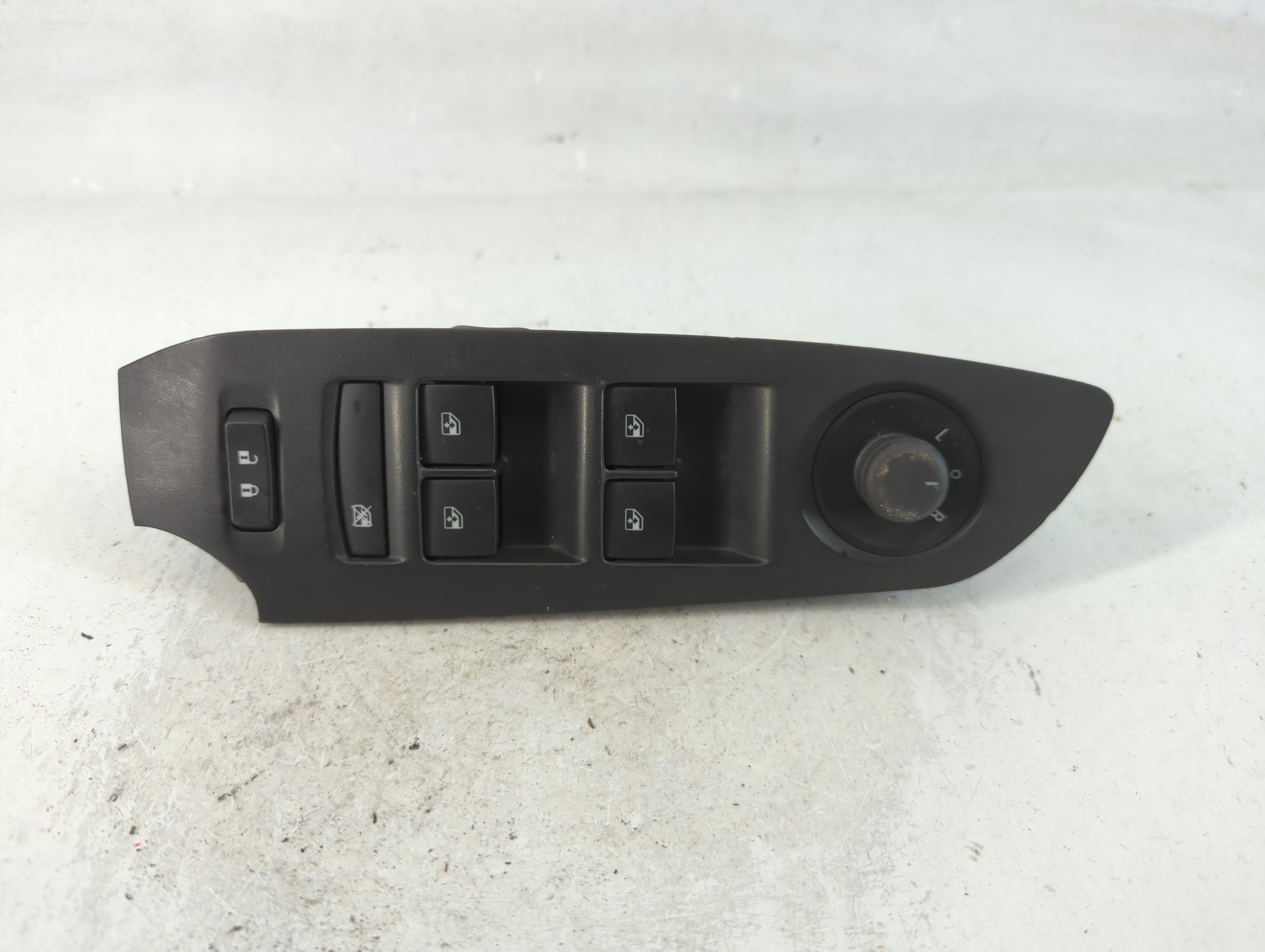 2017-2021 Chevrolet Trax Driver Left Door Master Power Window Switch 787663 - Oemusedautoparts1.com