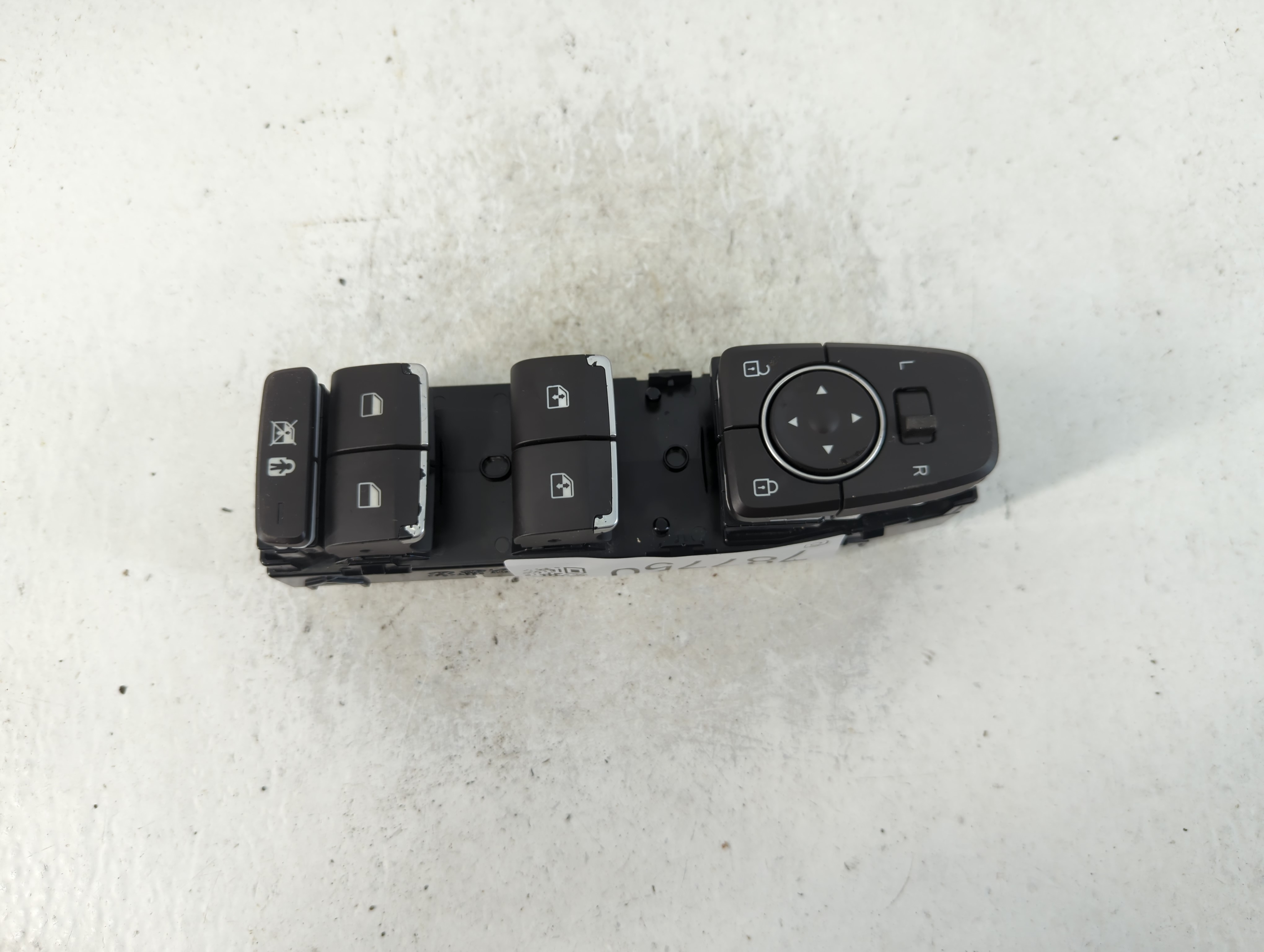 2019-2020 Hyundai Santa Fe Driver Left Door Master Power Window Switch 787750 - Oemusedautoparts1.com