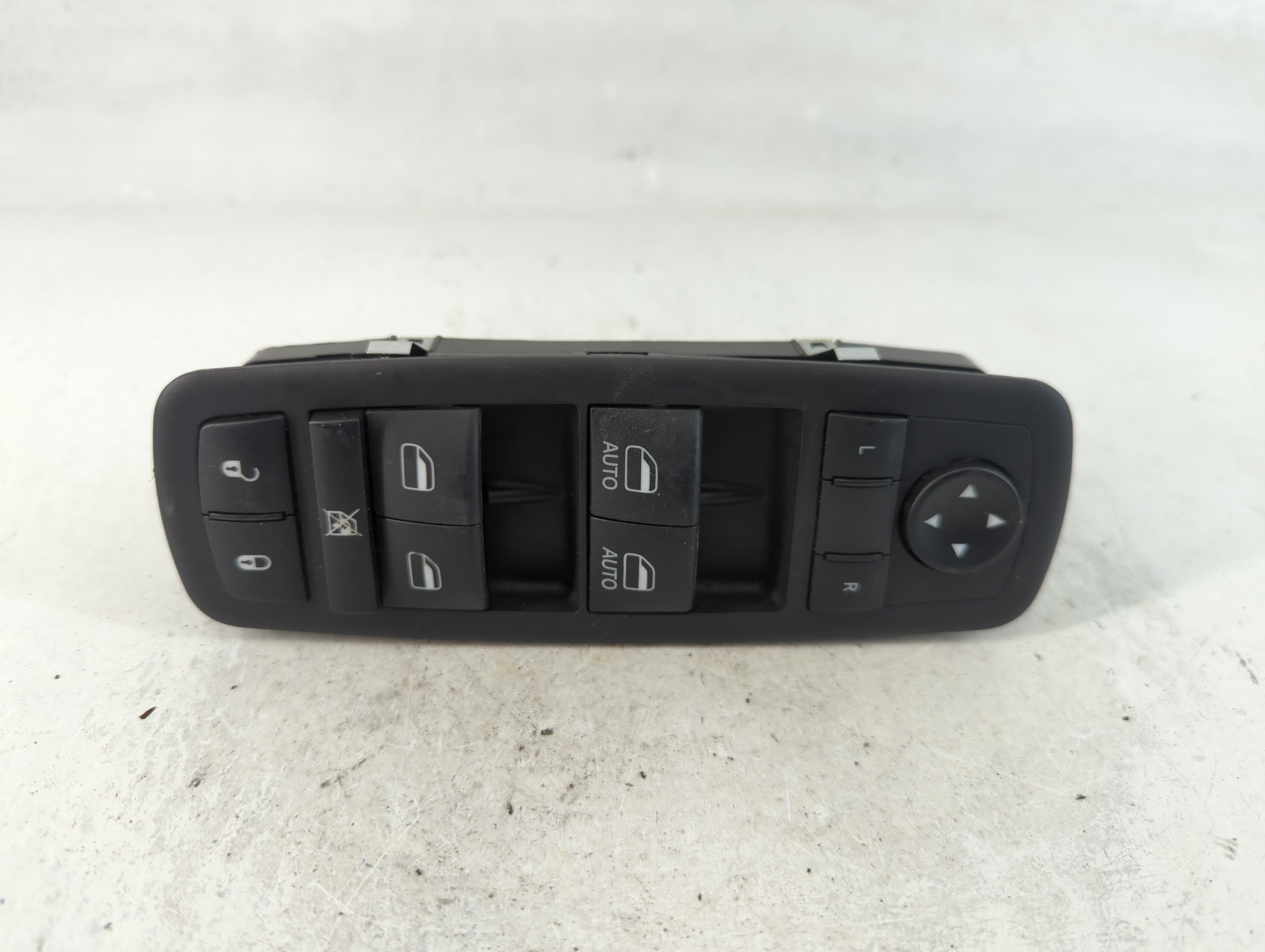 2016-2022 Jeep Grand Cherokee Driver Left Door Master Power Window Switch 787757 - Oemusedautoparts1.com