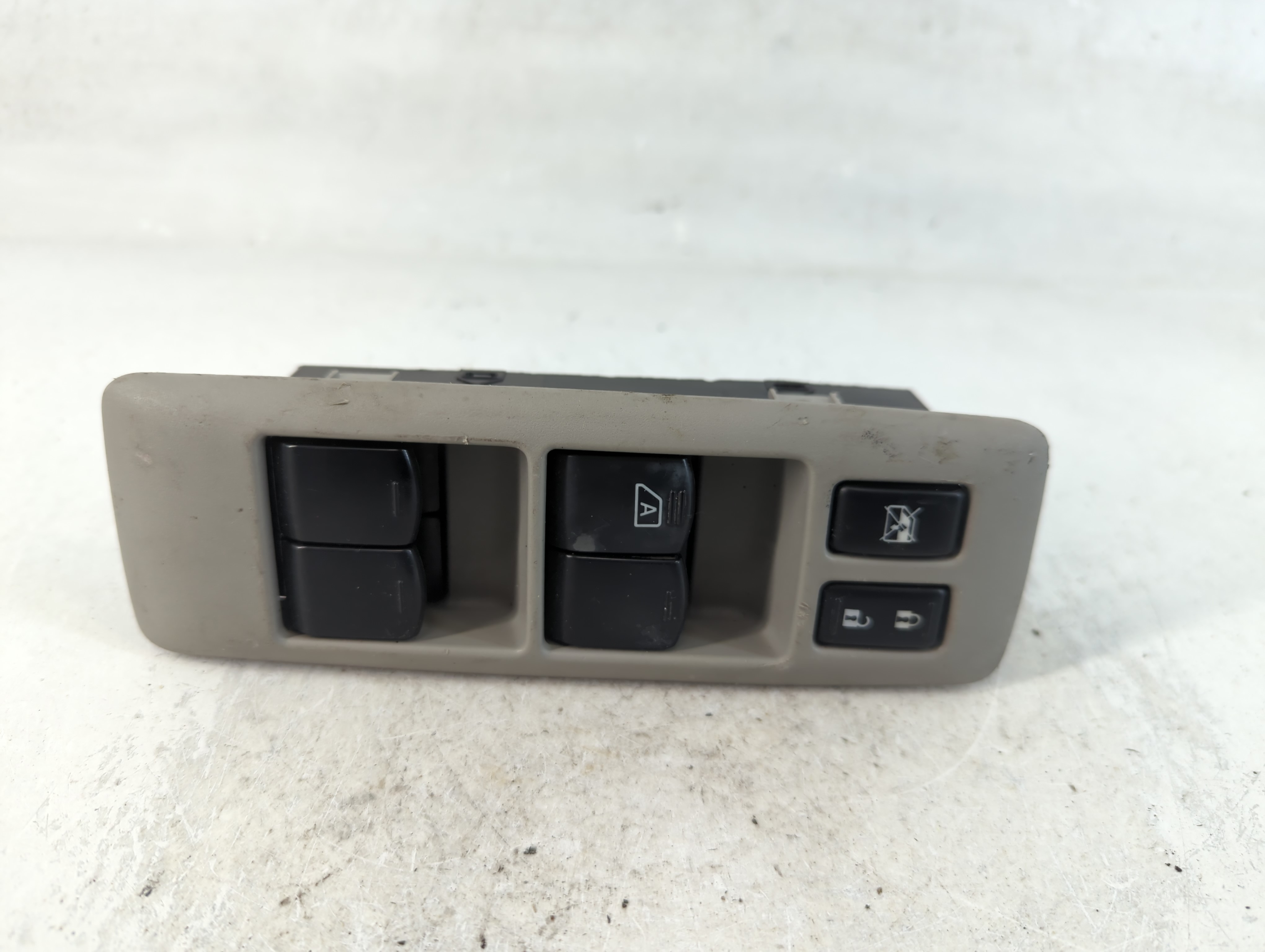 2011-2015 Nissan Rogue Driver Left Door Master Power Window Switch 787764 - Oemusedautoparts1.com