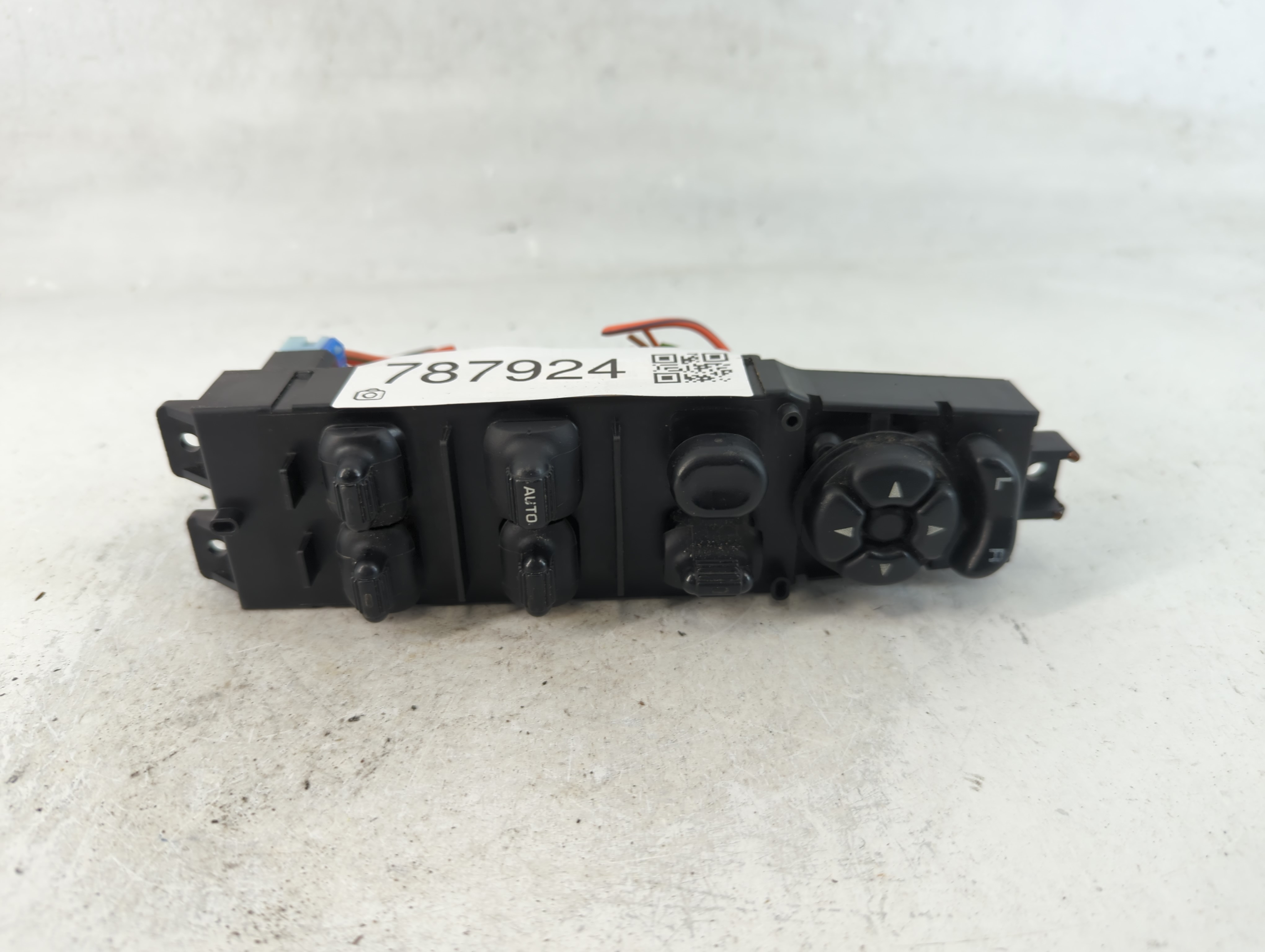 2002-2008 Dodge Ram 1500 Driver Left Door Master Power Window Switch 787924 - Oemusedautoparts1.com