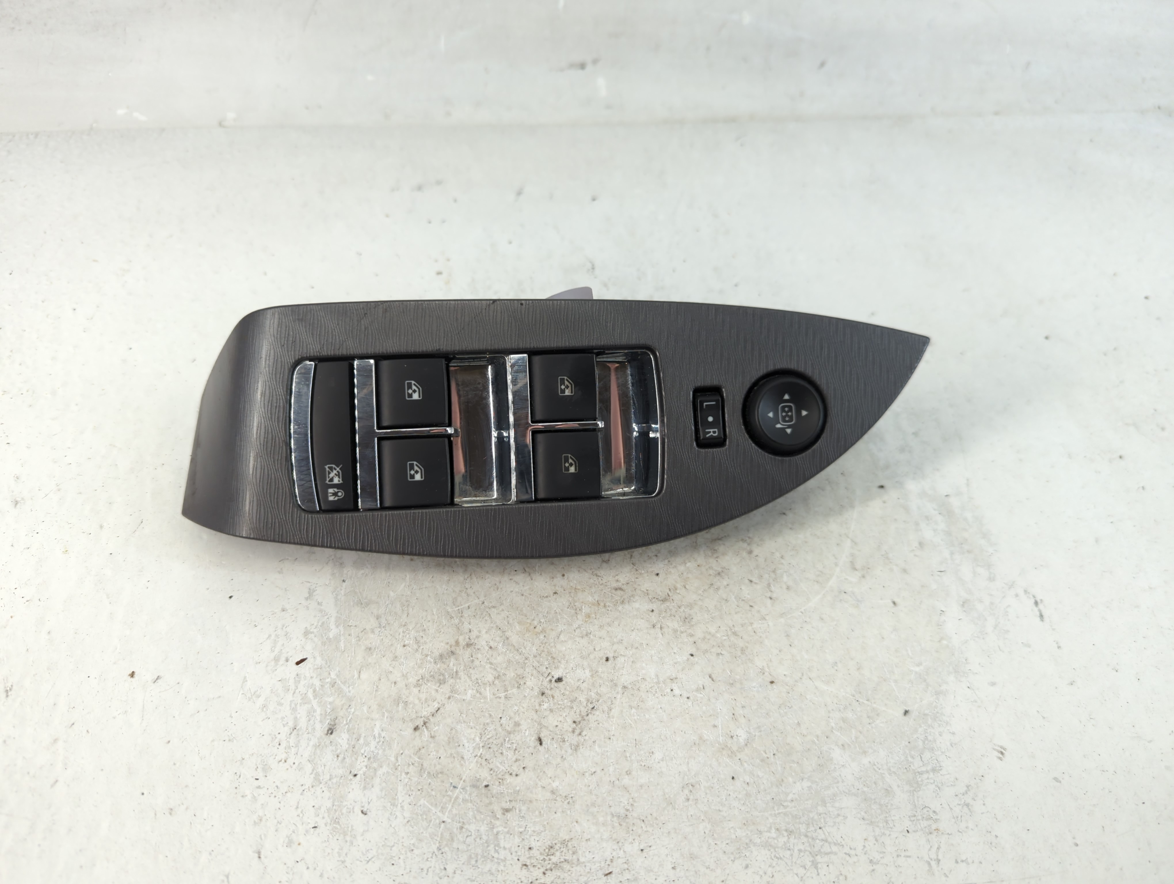 2014-2020 Chevrolet Impala Driver Left Door Master Power Window Switch 787929 - Oemusedautoparts1.com