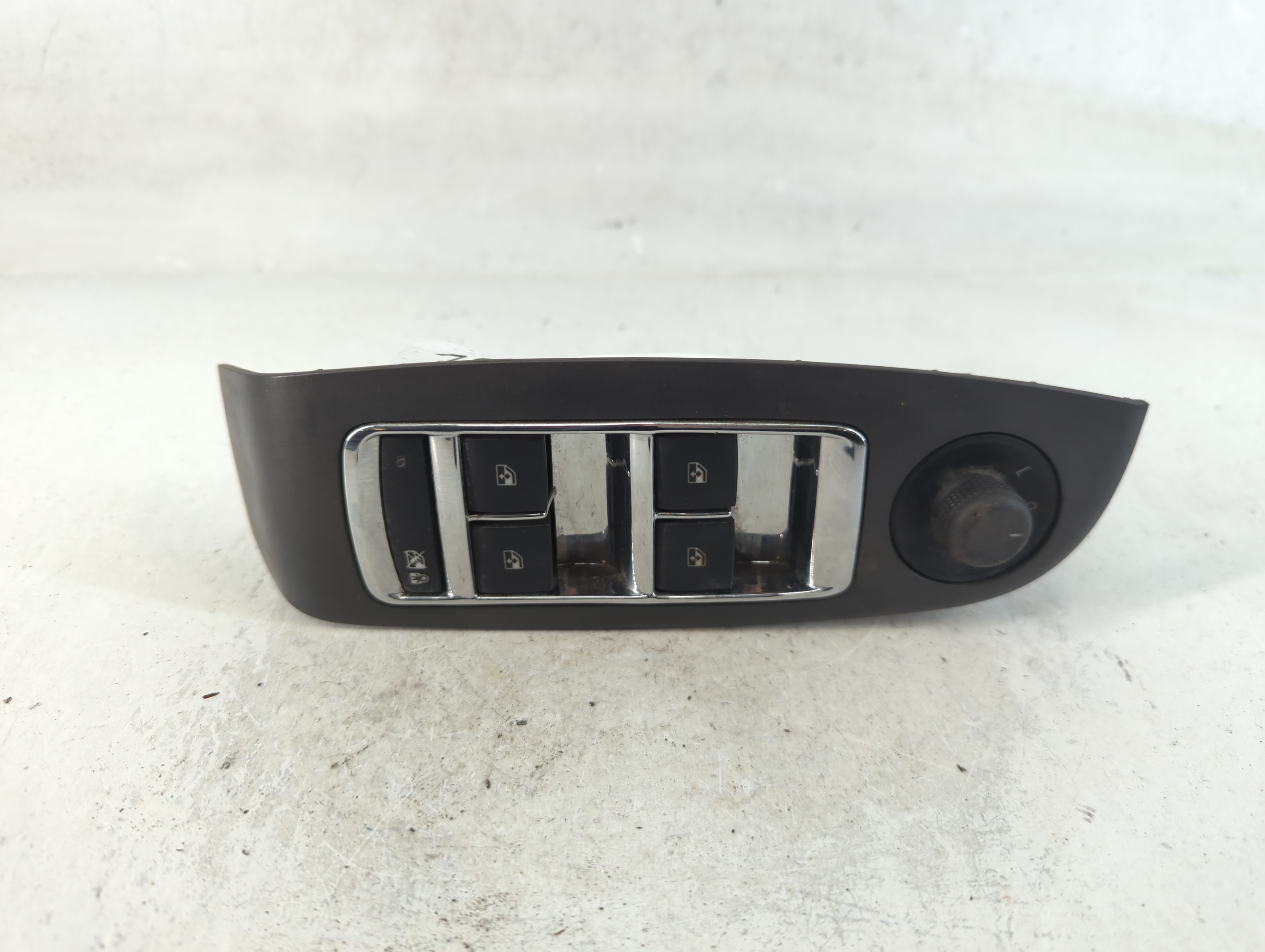 2013-2013 Chevrolet Malibu Driver Left Door Master Power Window Switch 787936 - Oemusedautoparts1.com