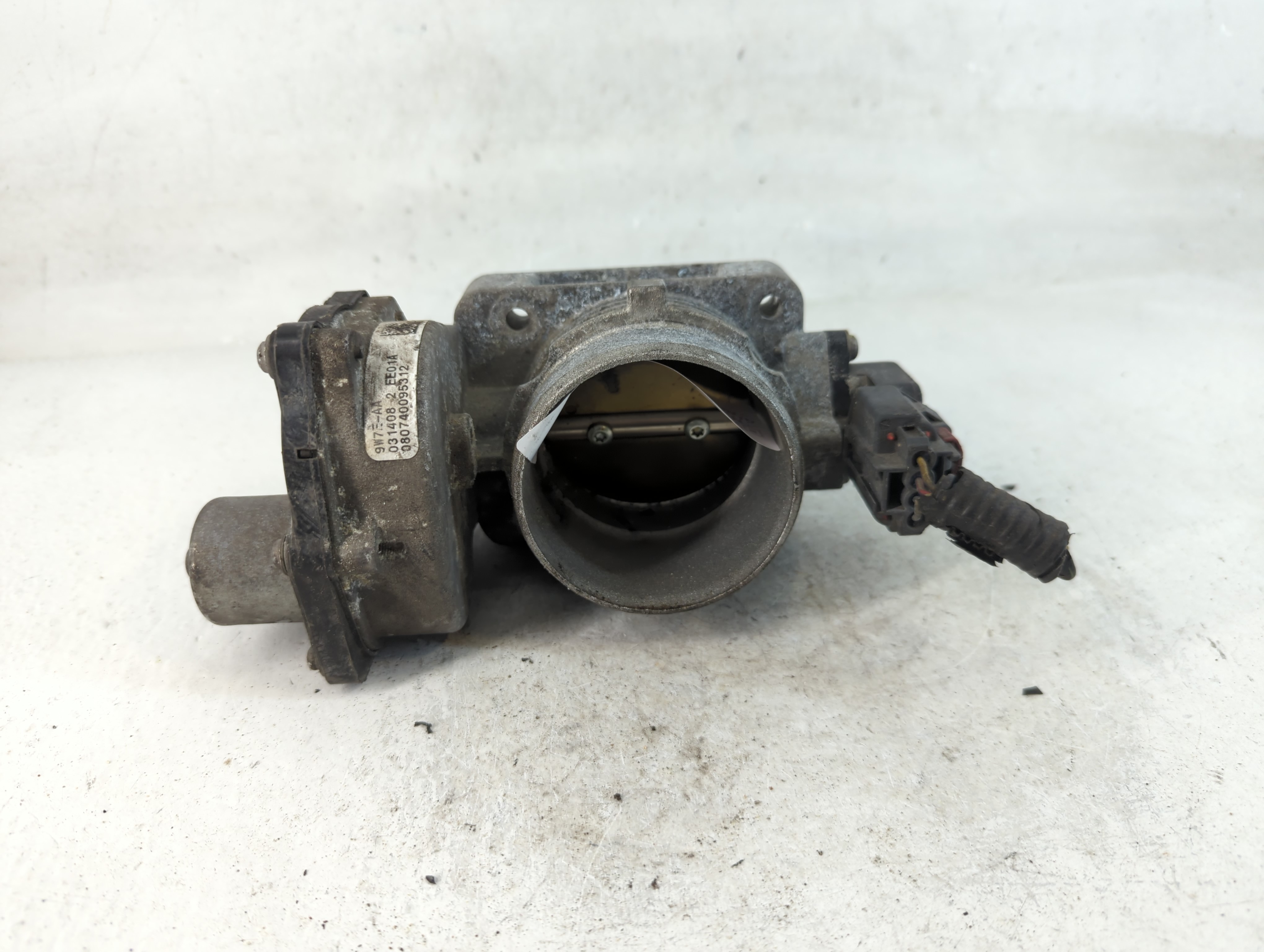 2007-2010 Ford F-150 Throttle Body 787946 - Oemusedautoparts1.com