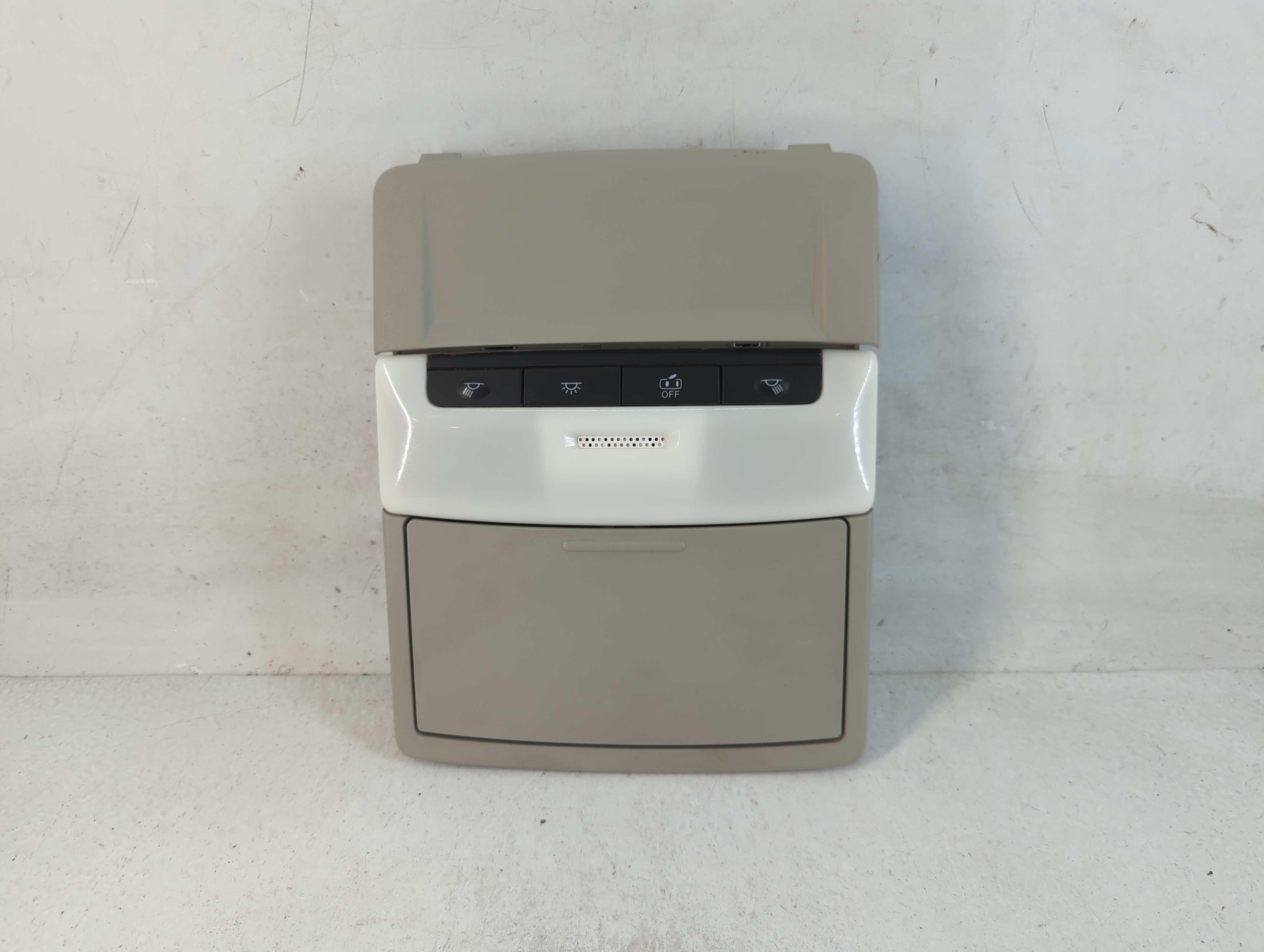 2020 Nissan Sentra Overhead Roof Console 788000 - Oemusedautoparts1.com