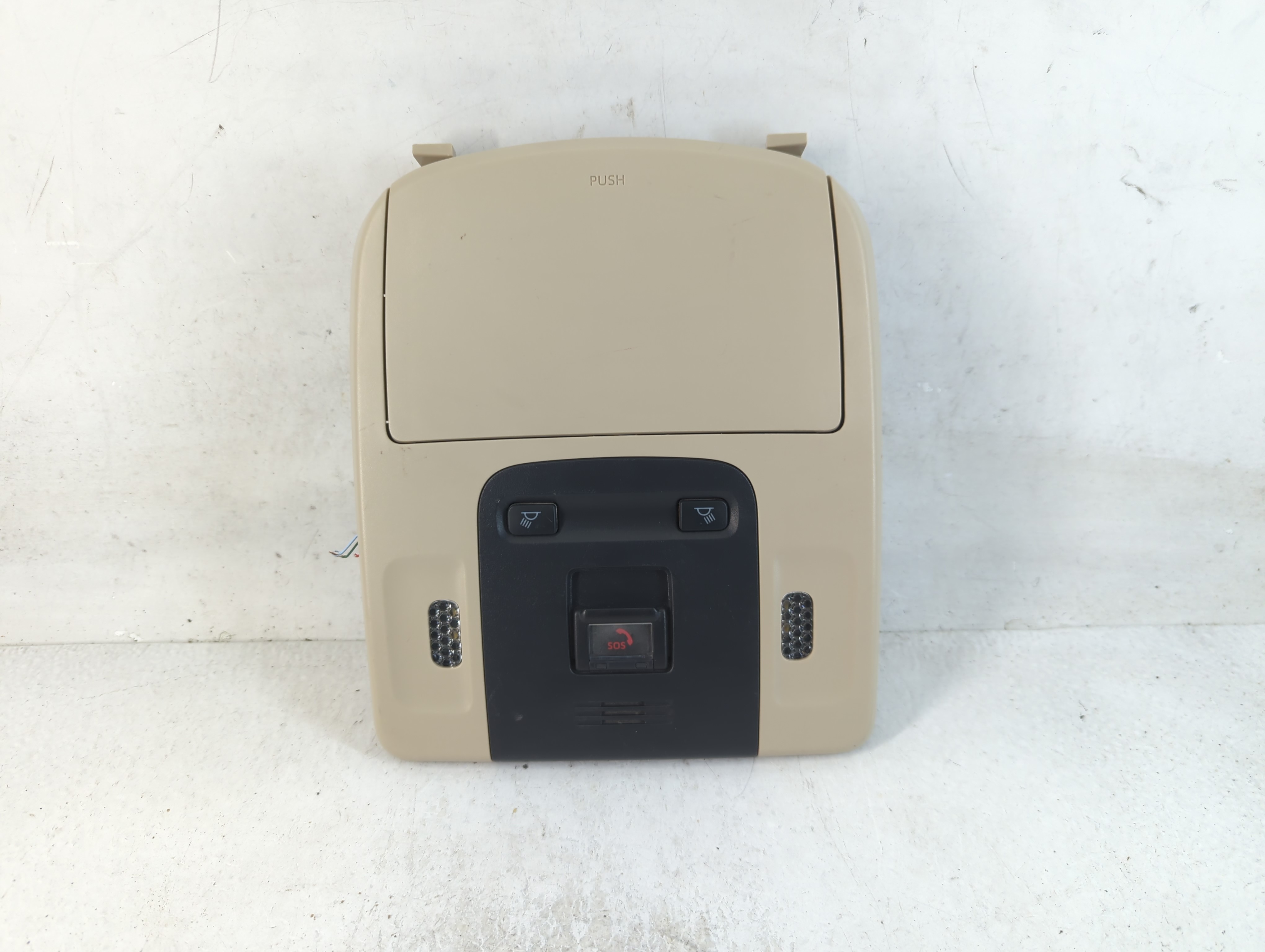 2020 Toyota Camry Overhead Roof Console 788010 - Oemusedautoparts1.com