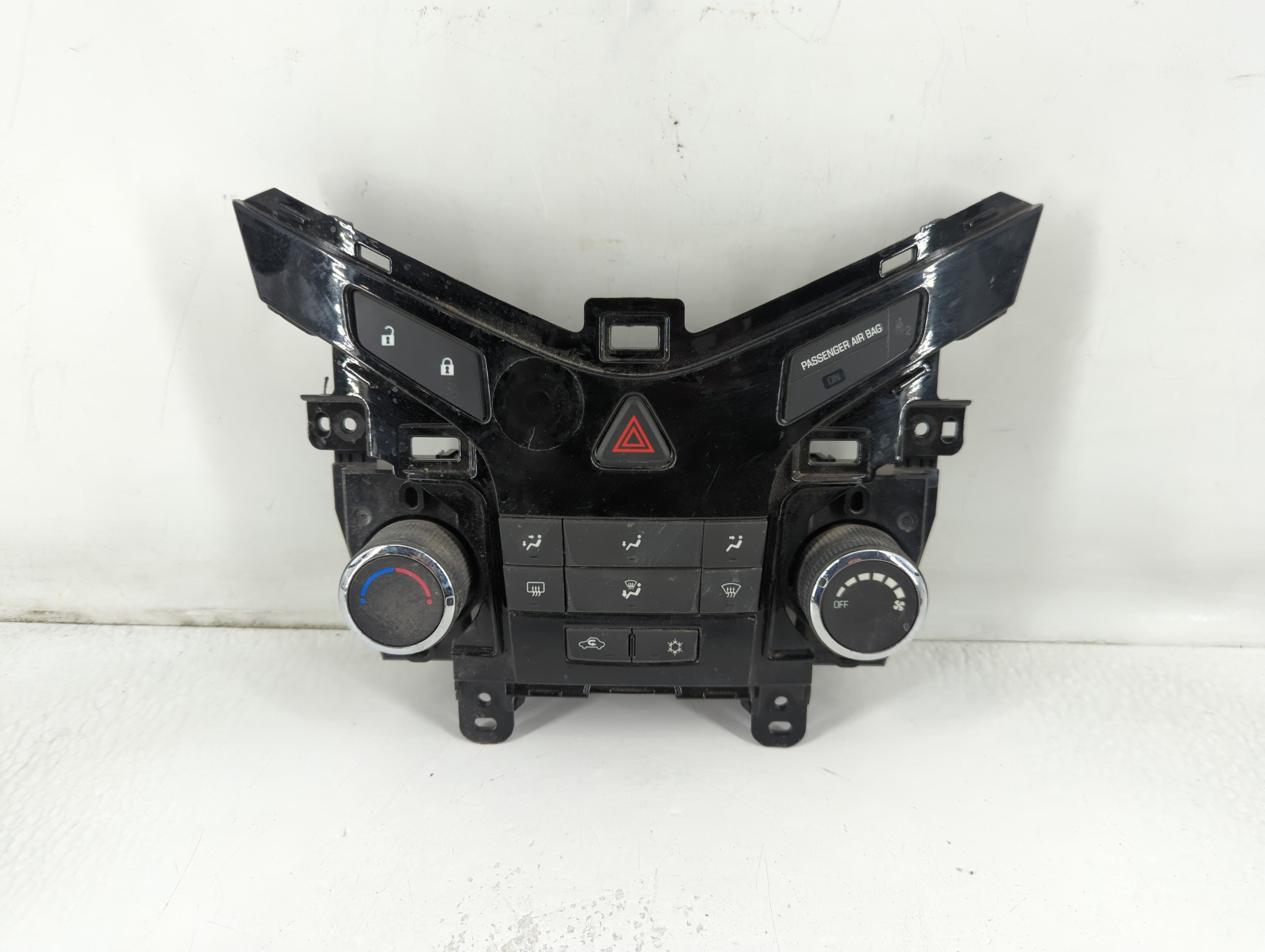 2012-2016 Chevrolet Cruze Ac Heater Climate Control 95146207 788039 - Oemusedautoparts1.com