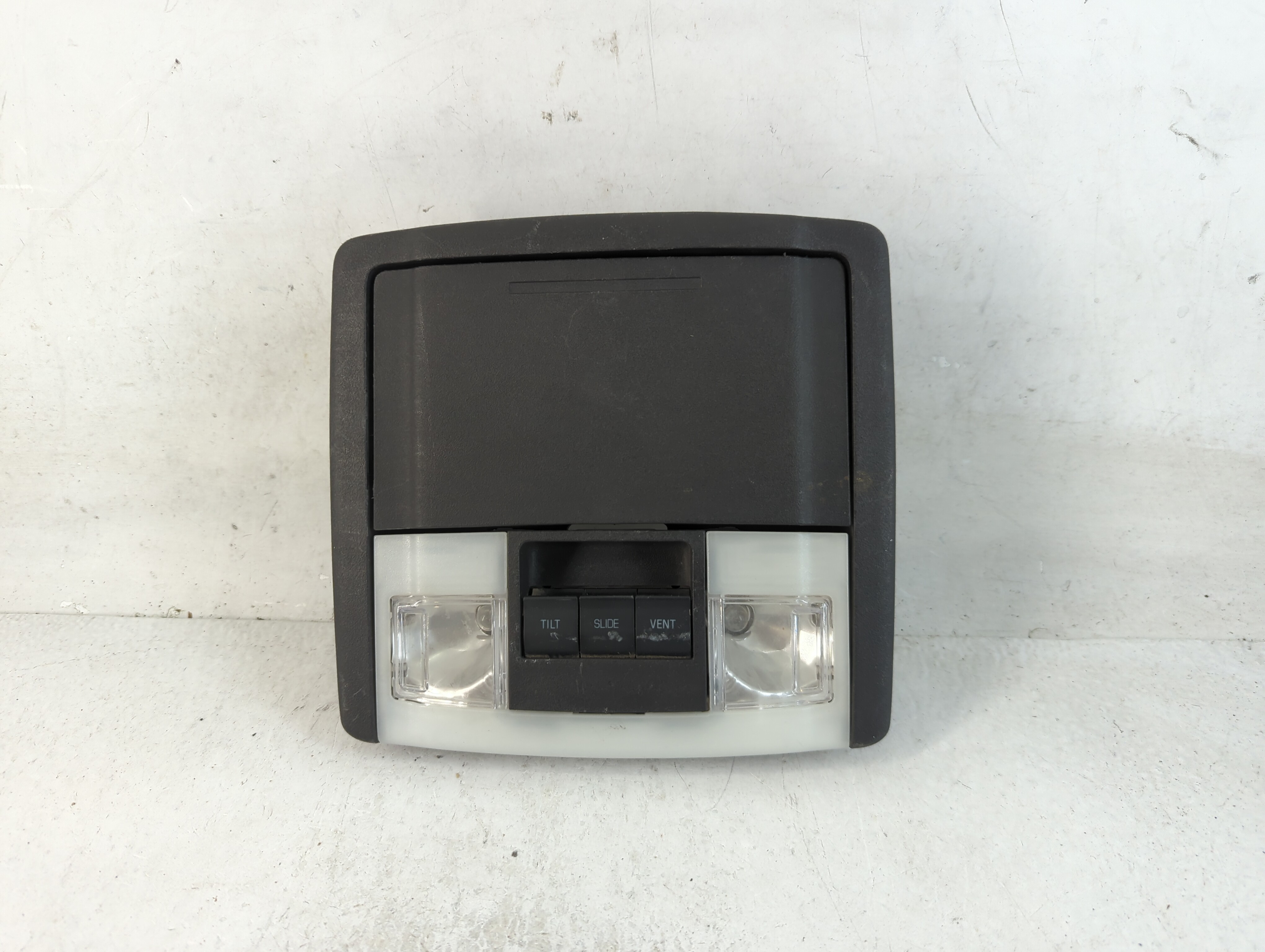 2013 Ford Expedition Overhead Roof Console 788045 - Oemusedautoparts1.com