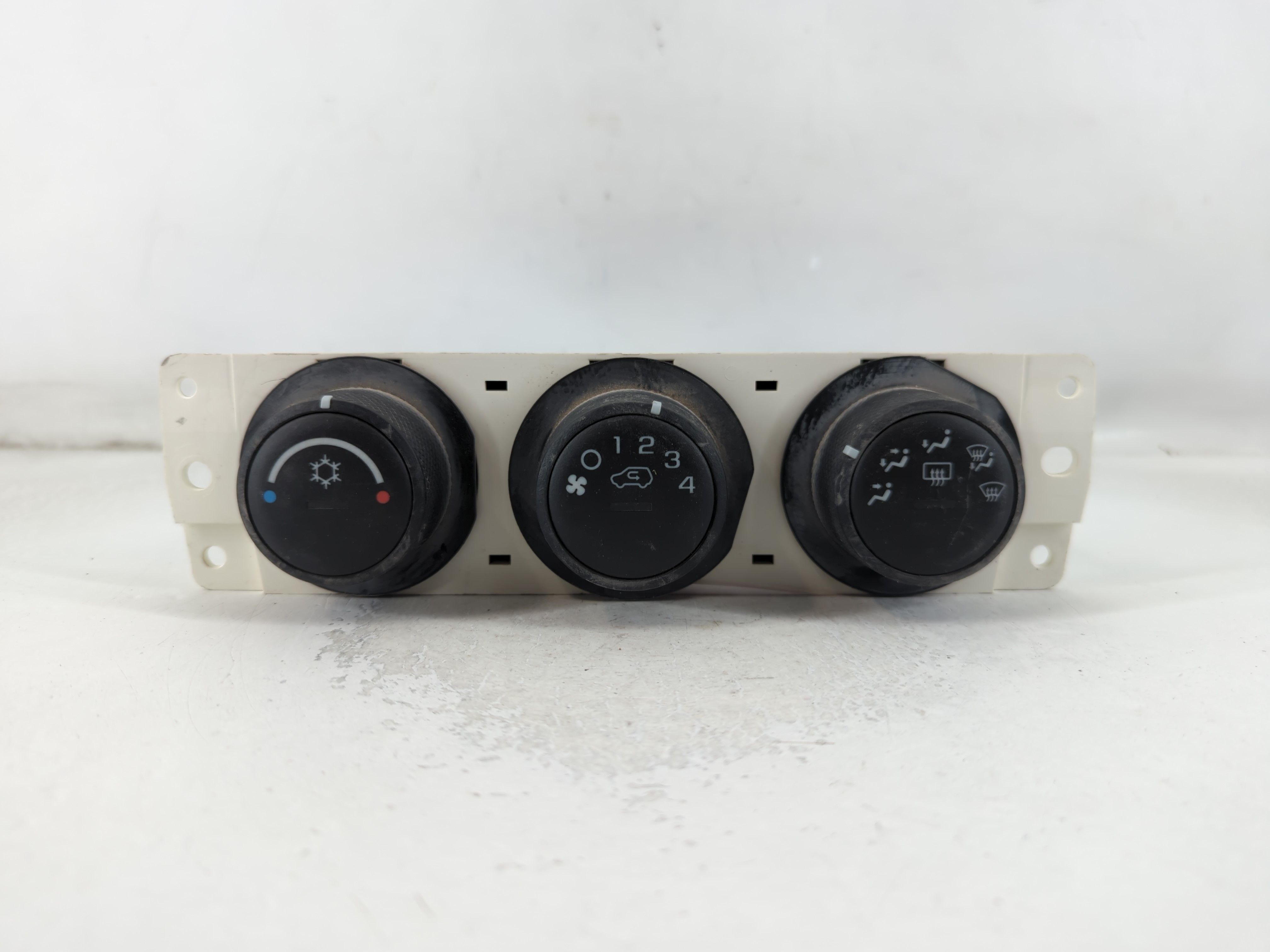 Picture of 2007 Hummer H3 Ac Heater Climate Control 25814719 001|90151-246/0005 788073