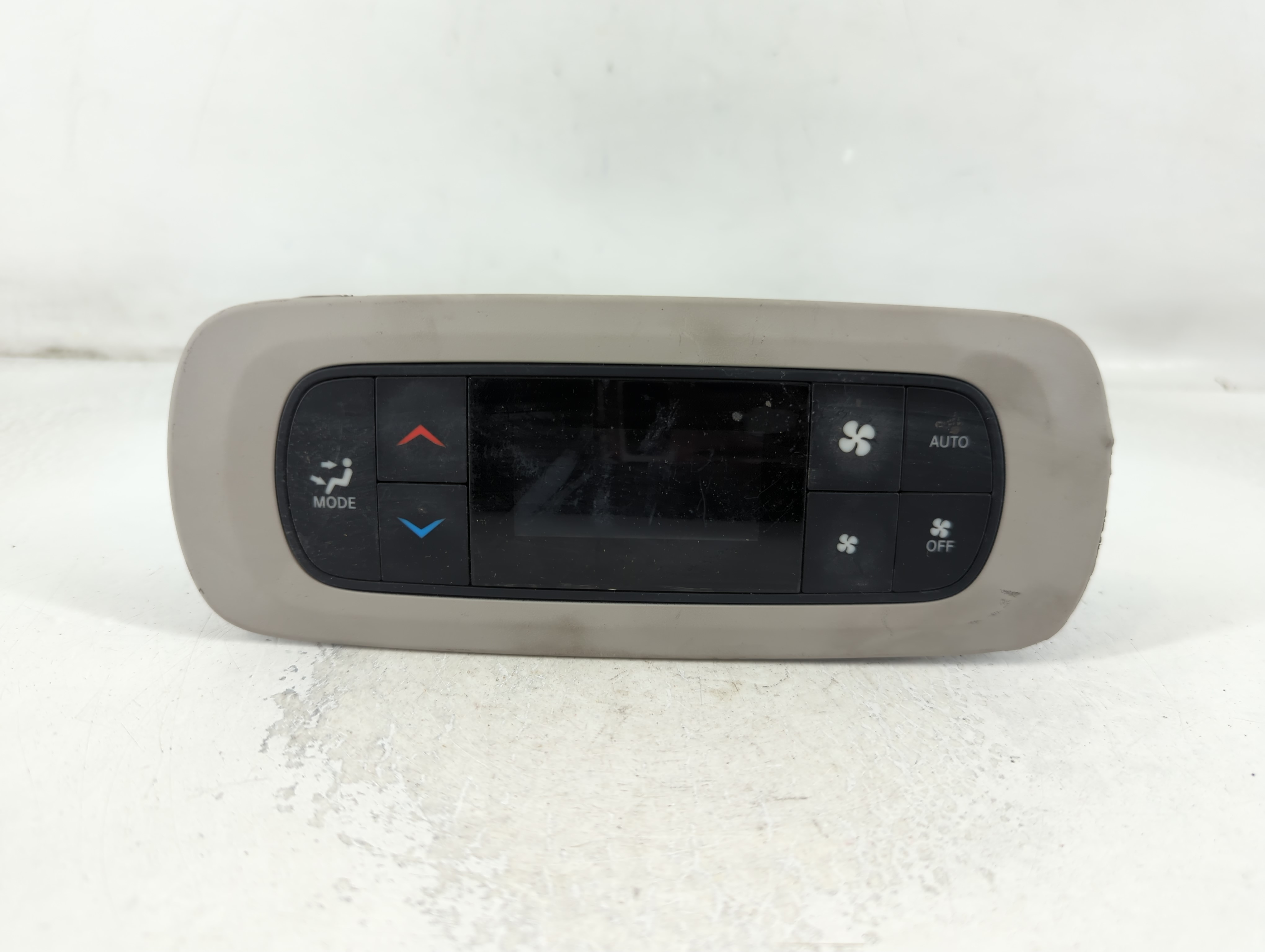 2017-2021 Chrysler Pacifica Ac Heater Climate Control Temperature Oem 788074 - Oemusedautoparts1.com