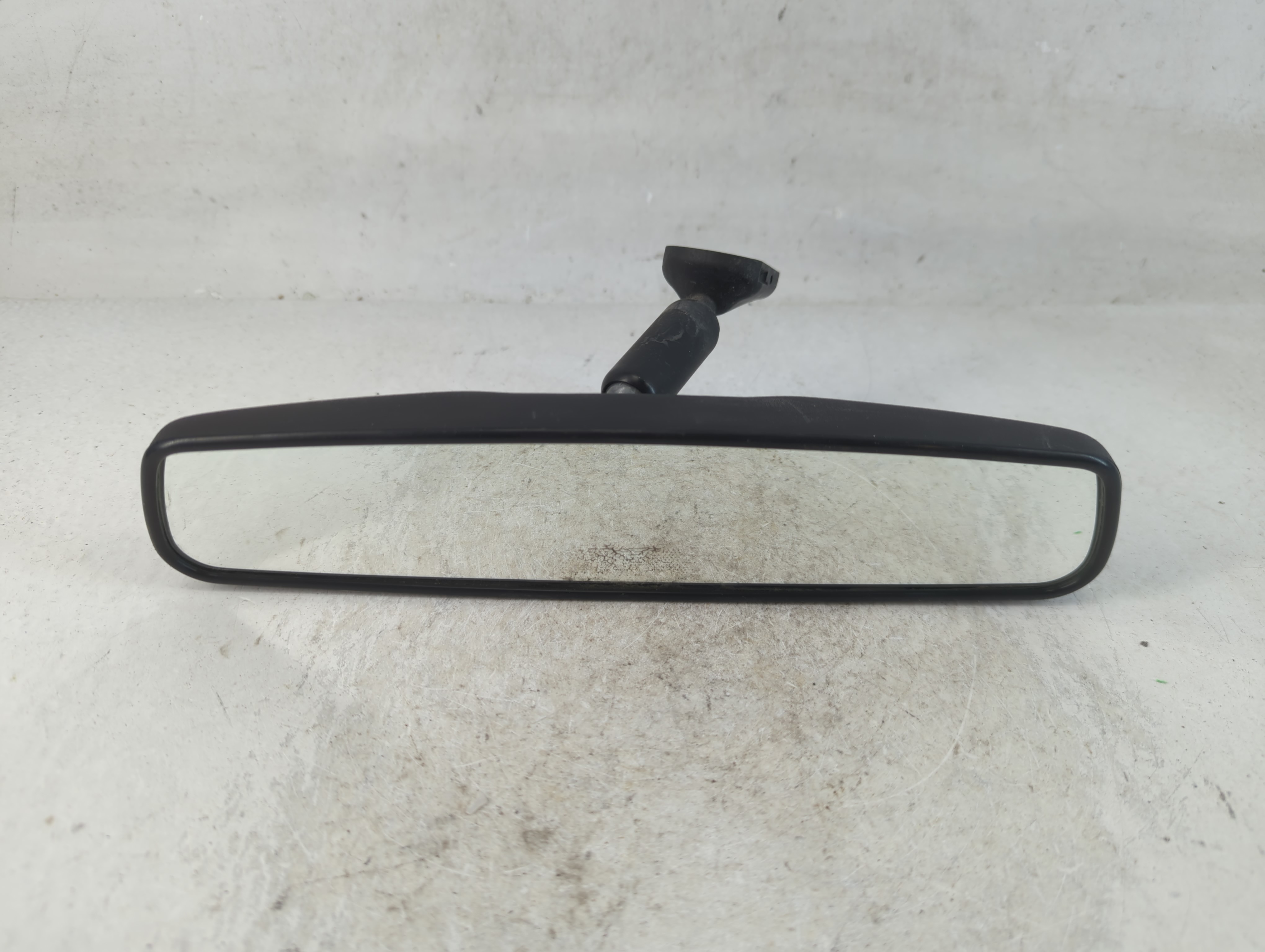 2010-2018 Dodge Grand Caravan Rear View Mirror Oem 788103 - Oemusedautoparts1.com