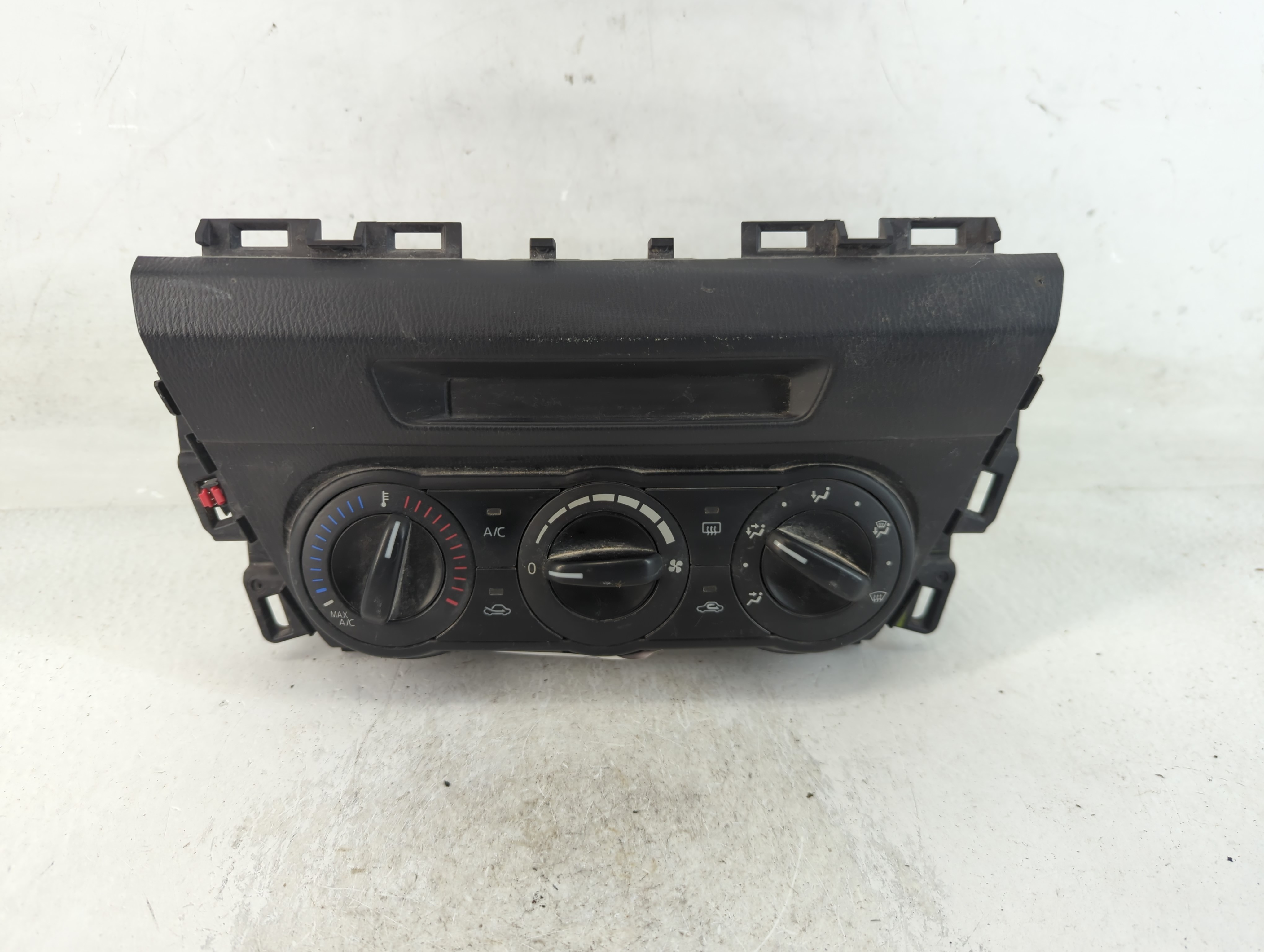 Picture of 2017-2018 Mazda 3 Ac Heater Climate Control 0601770 788154