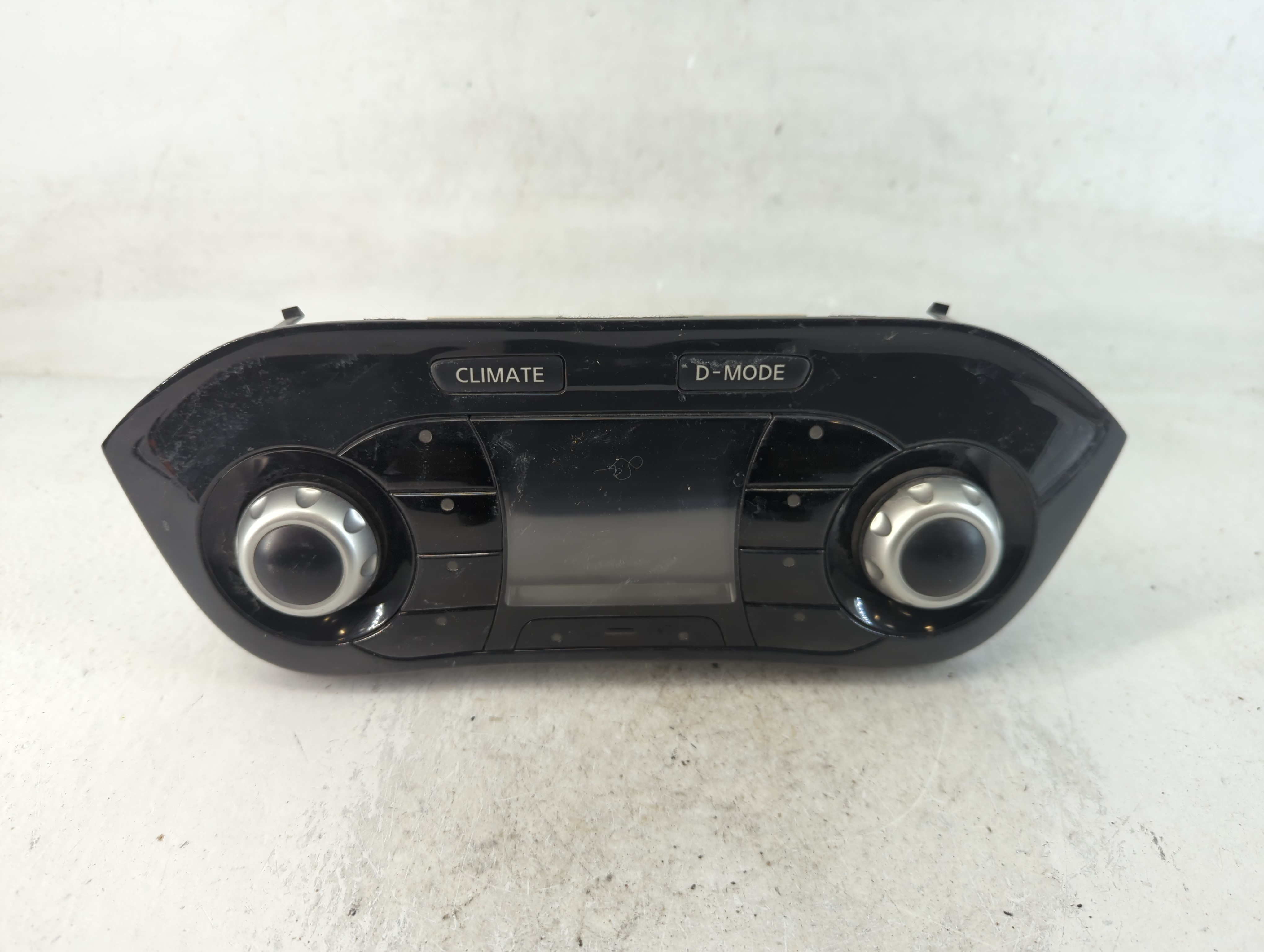 2011-2014 Nissan Juke Ac Heater Climate Control 248451km3b 788162 - Oemusedautoparts1.com