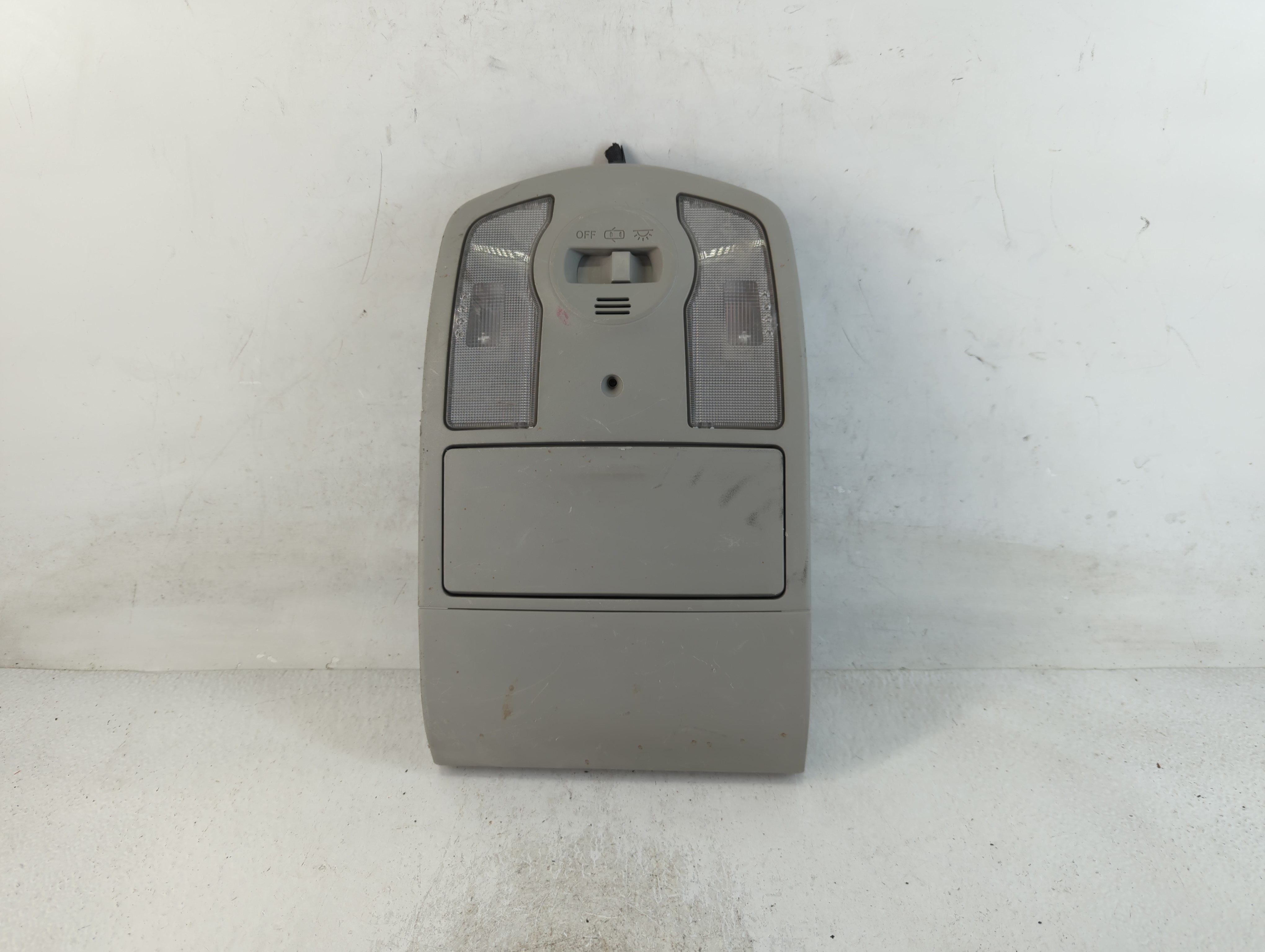 2010 Toyota Prius Overhead Roof Console 788259 - Oemusedautoparts1.com