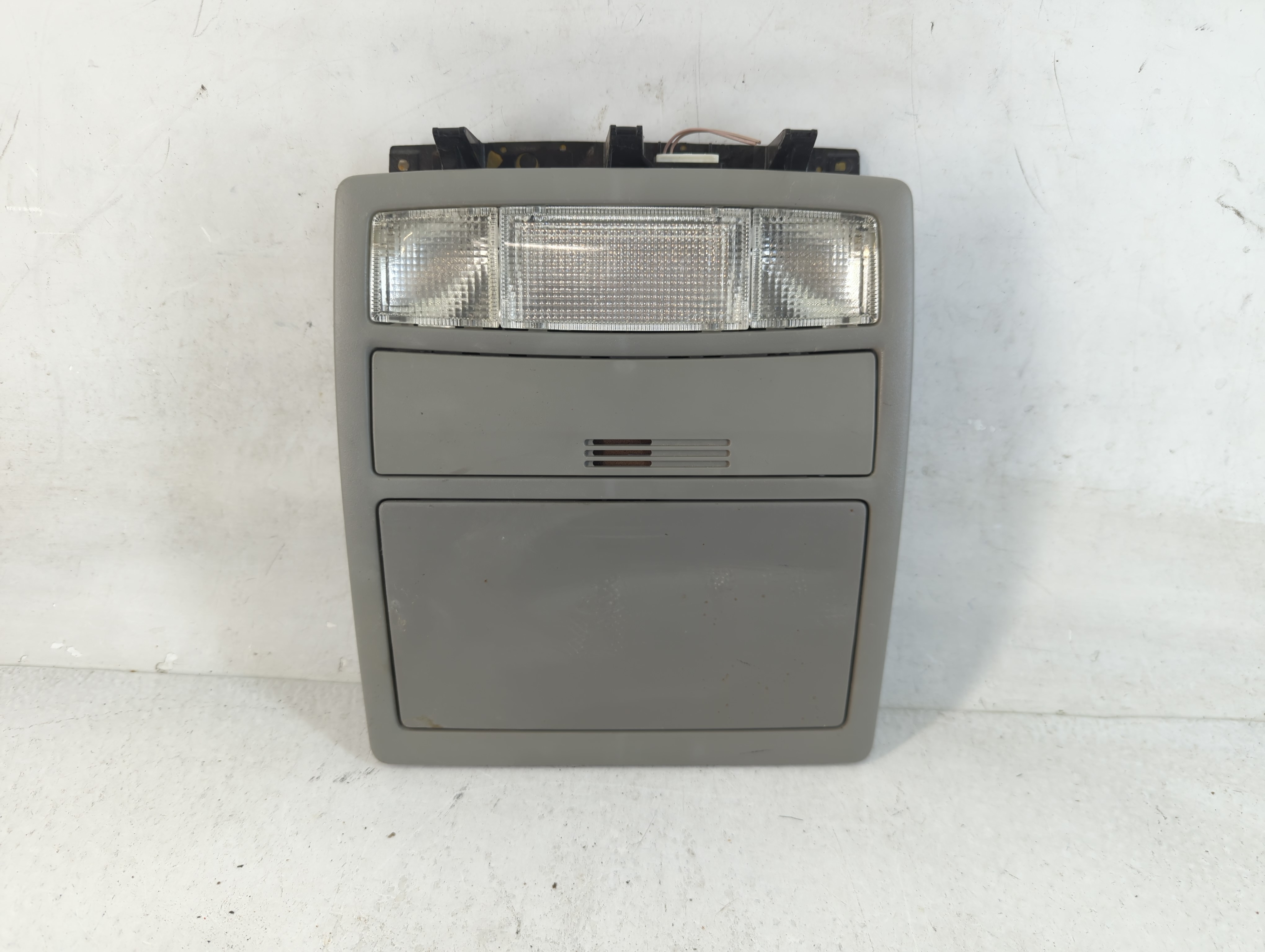 2009 Toyota Camry Overhead Roof Console 788263 - Oemusedautoparts1.com