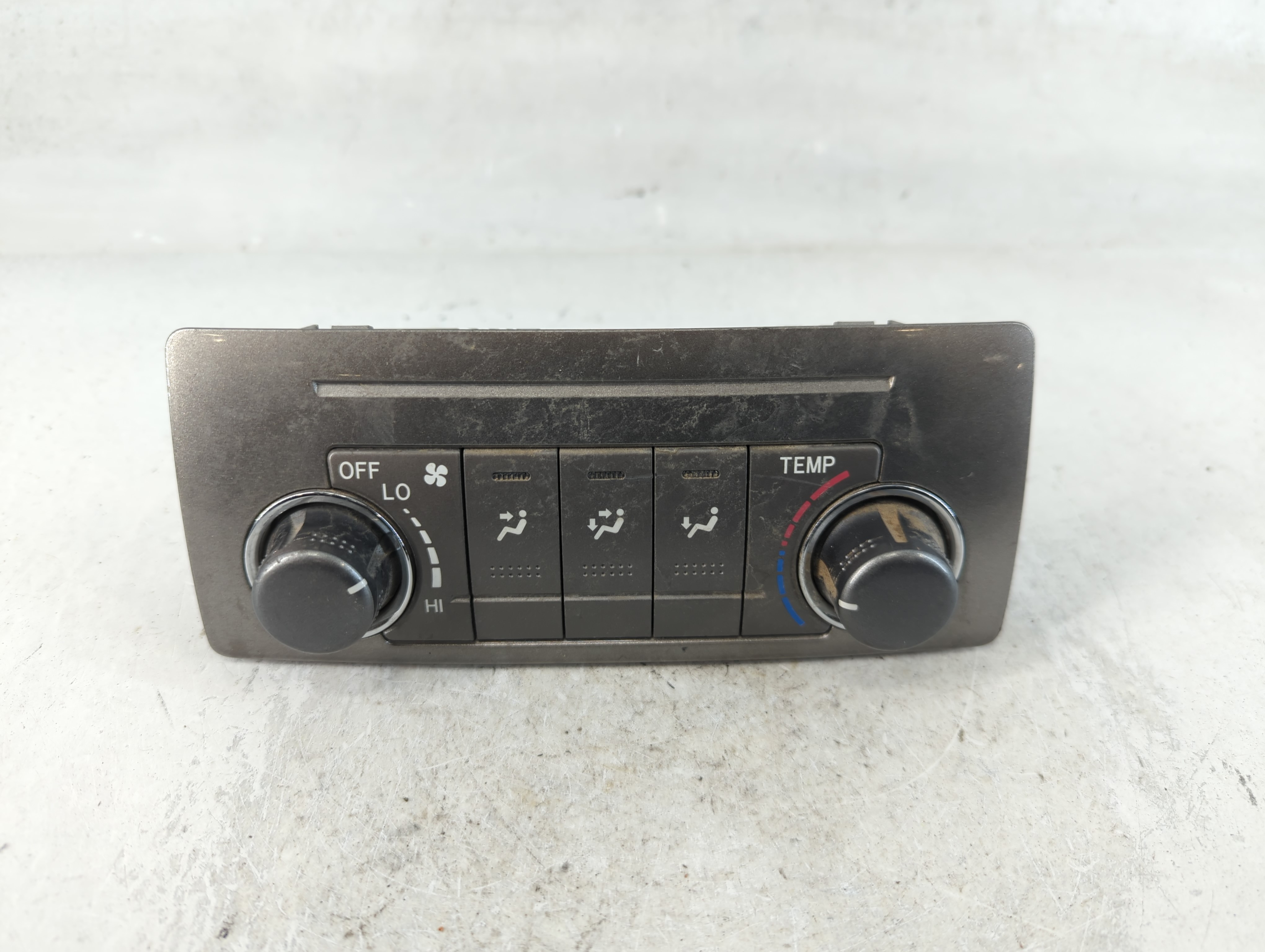 2011-2013 Toyota Highlander Ac Heater Climate Control 55900-0e290 788307 - Oemusedautoparts1.com