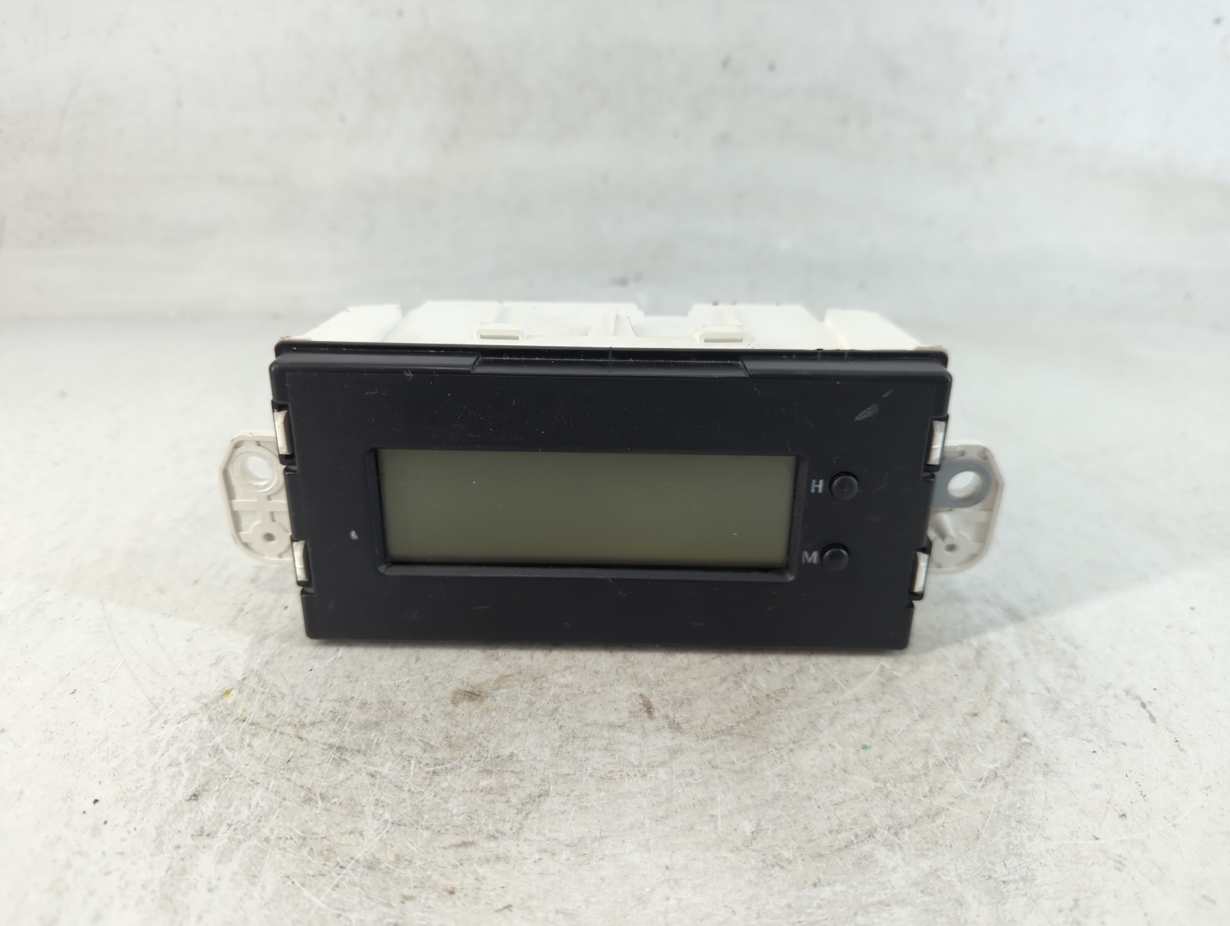 2009-2012 Mitsubishi Galant Information Display Screen 788334 - Oemusedautoparts1.com