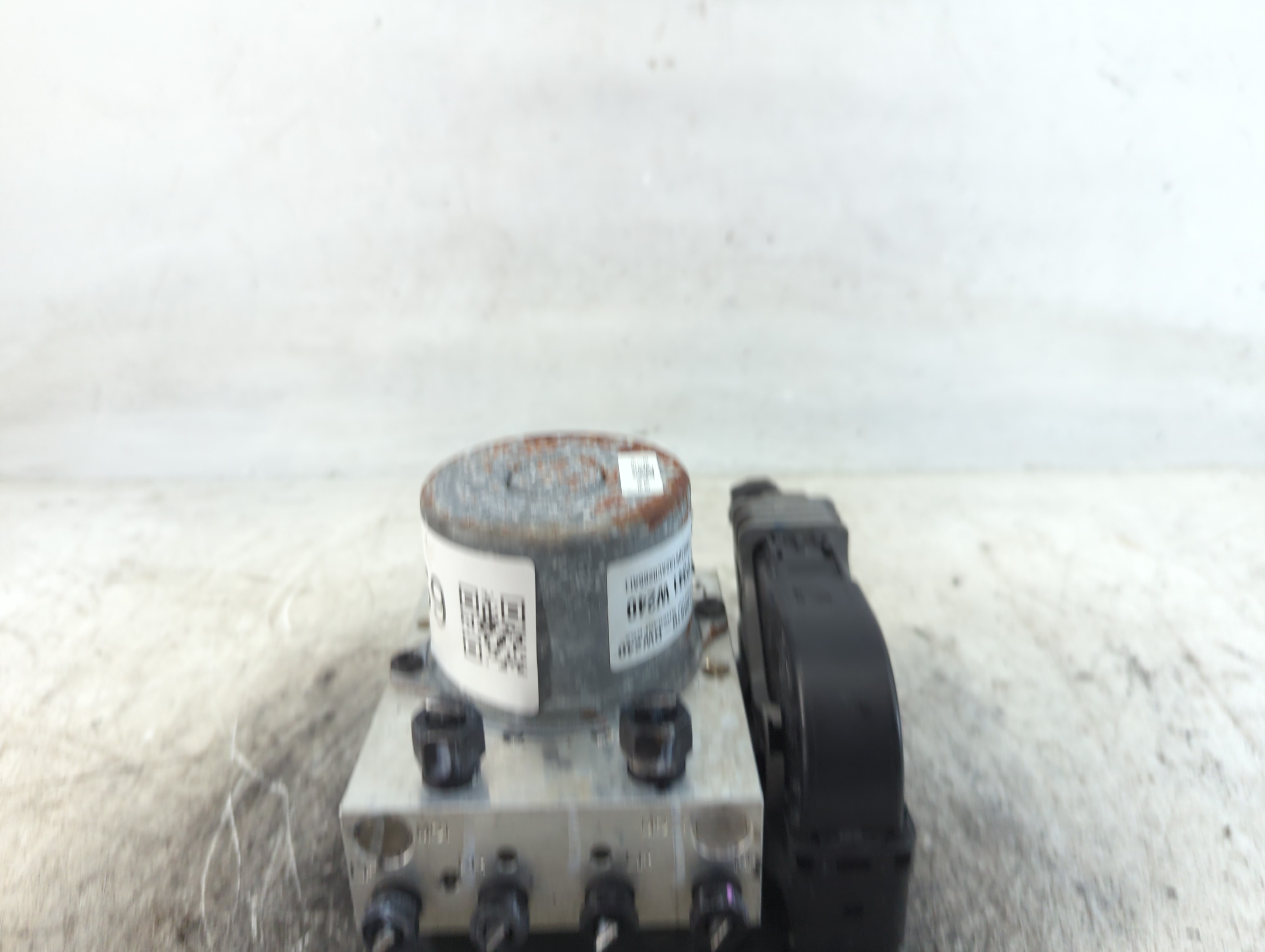 2024 Kia Sportage Abs Pump Control Module 788469 - Oemusedautoparts1.com