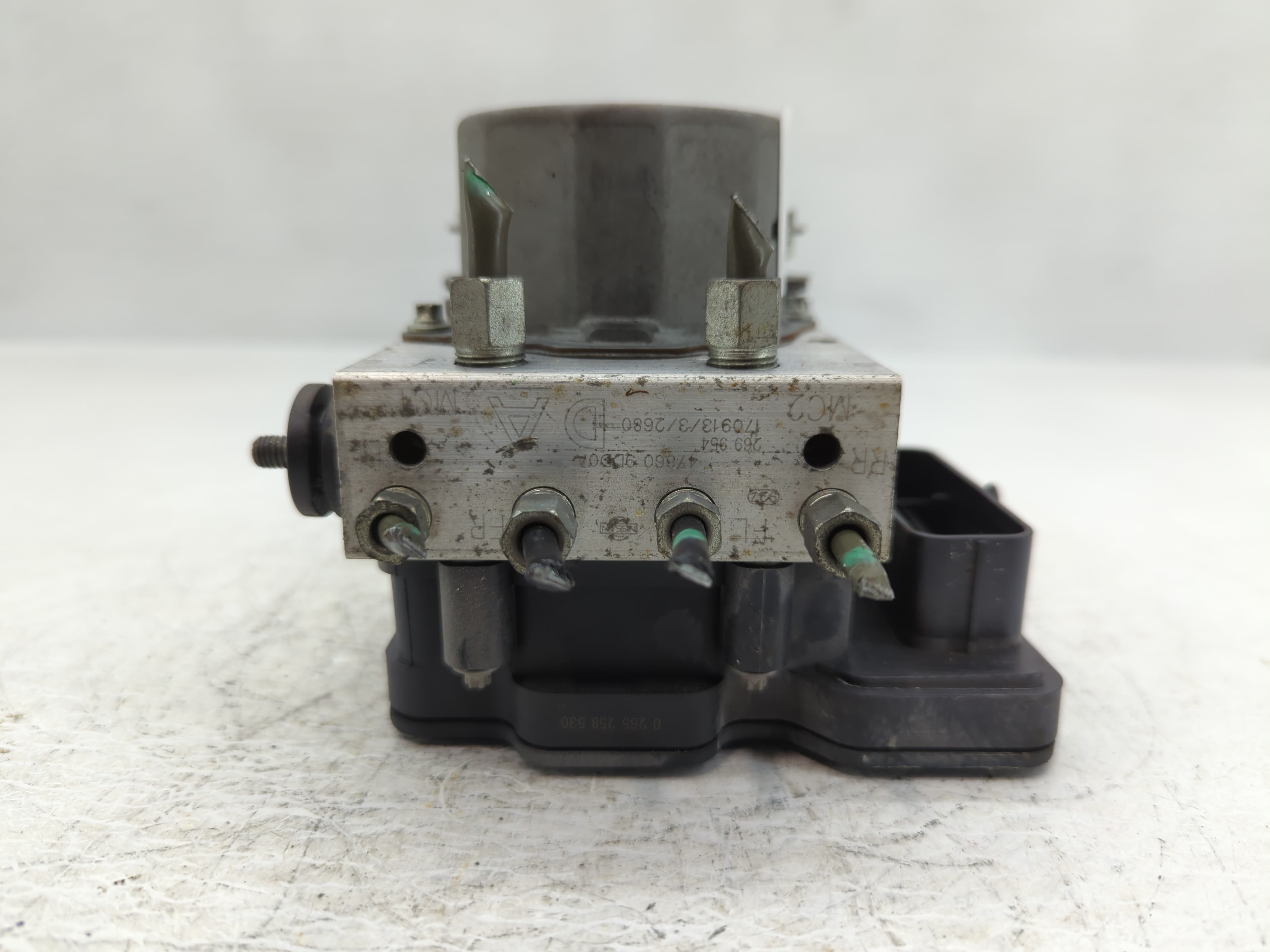 Picture of 2017-2018 Nissan Maxima Abs Pump Control Module 788488