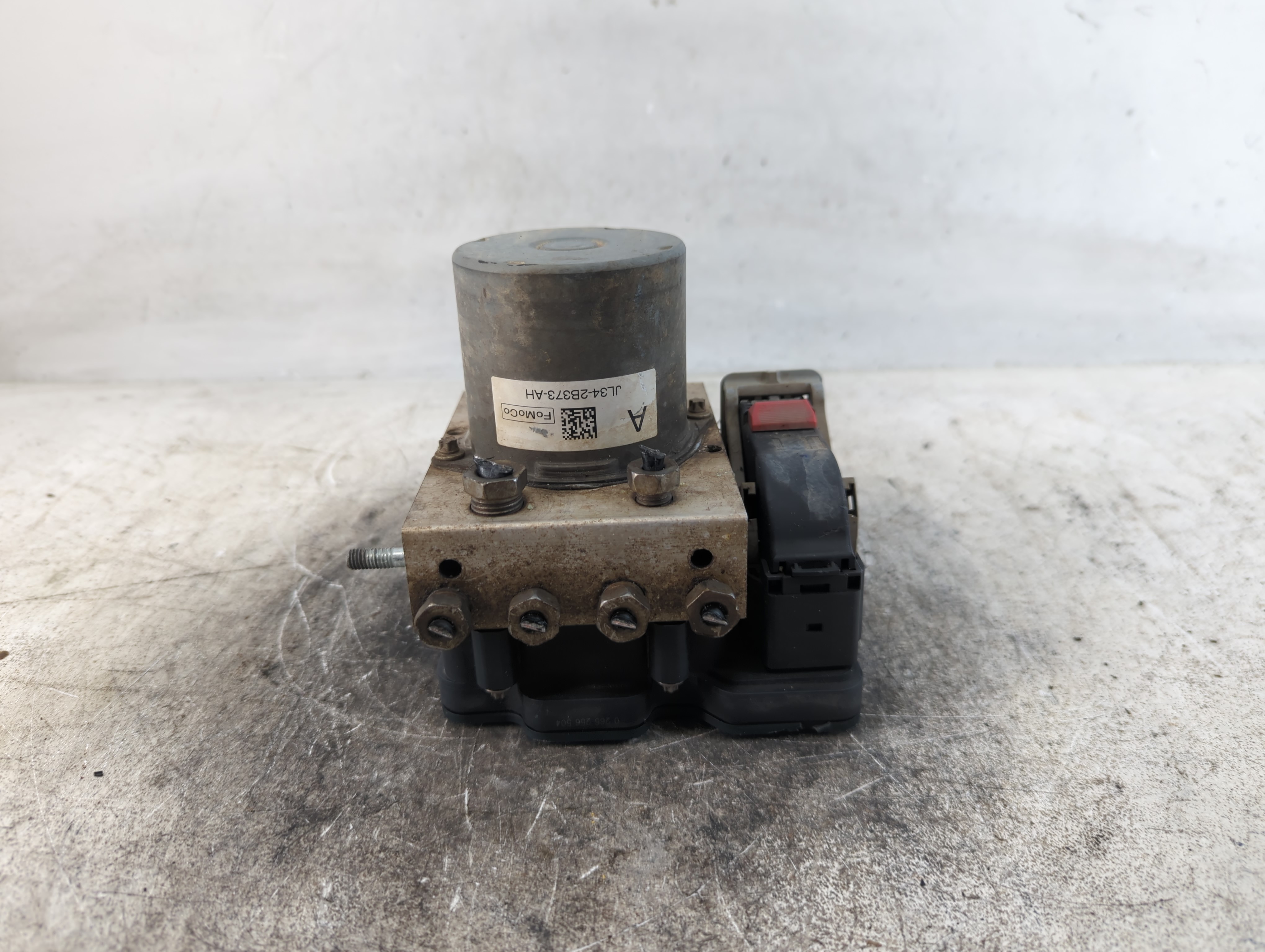 2018-2018 Ford F-150 Abs Pump Control Module 788497 - Oemusedautoparts1.com