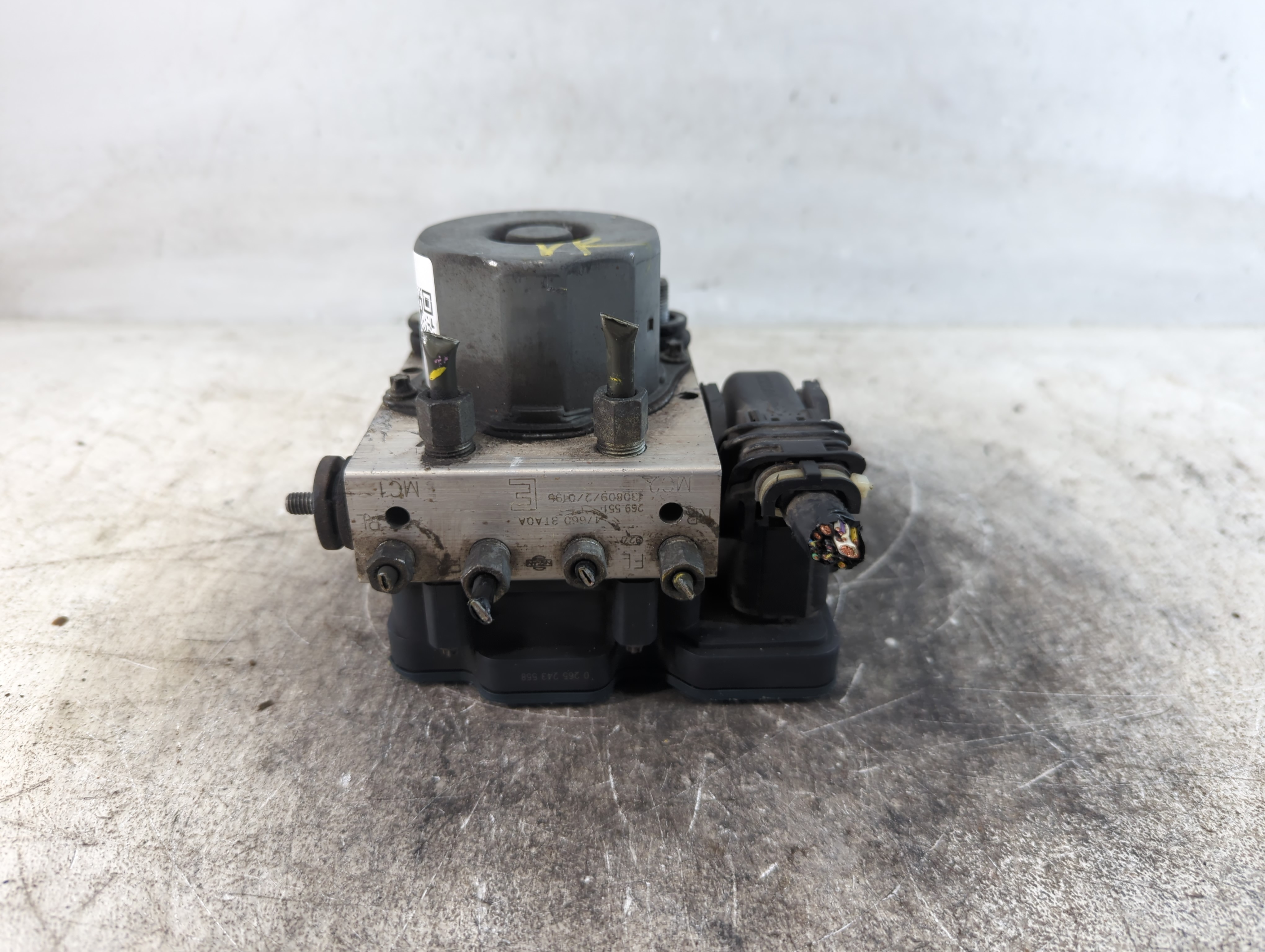2013-2015 Nissan Altima Abs Pump Control Module 788509 - Oemusedautoparts1.com