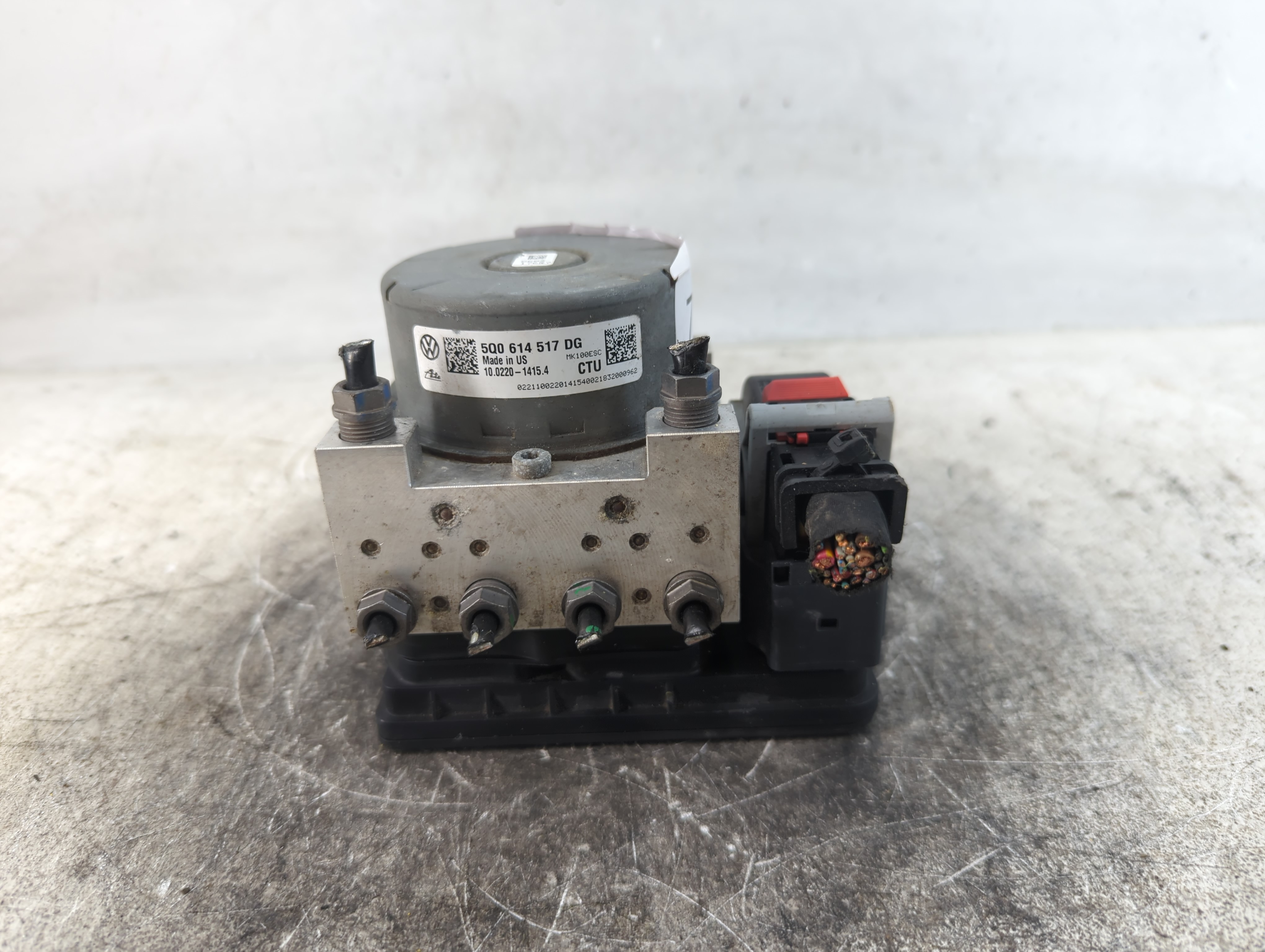 Picture of 2019-2019 Volkswagen Jetta Abs Pump Control Module 788520