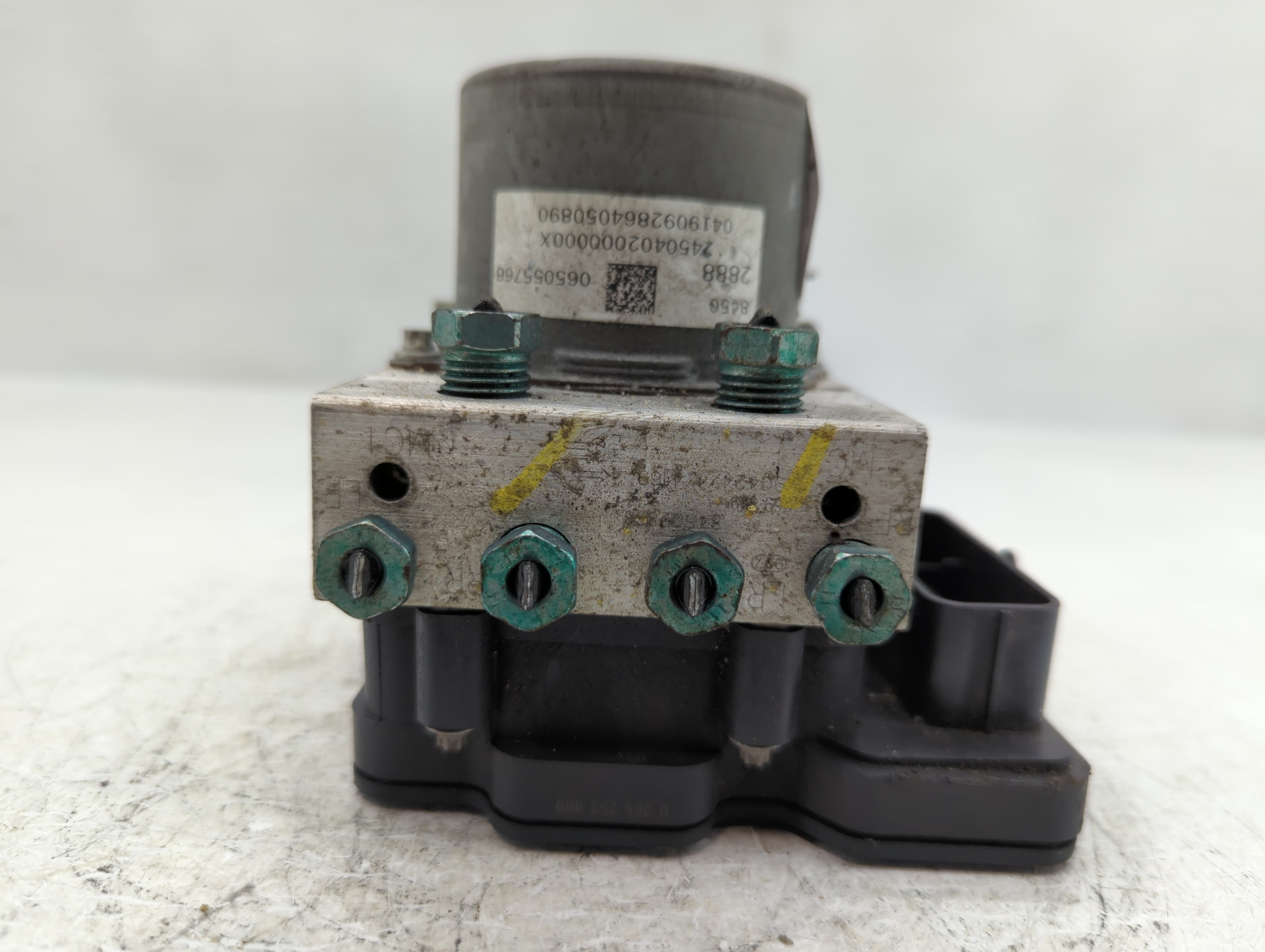 2019-2021 Chevrolet Malibu Abs Pump Control Module 788523 - Oemusedautoparts1.com