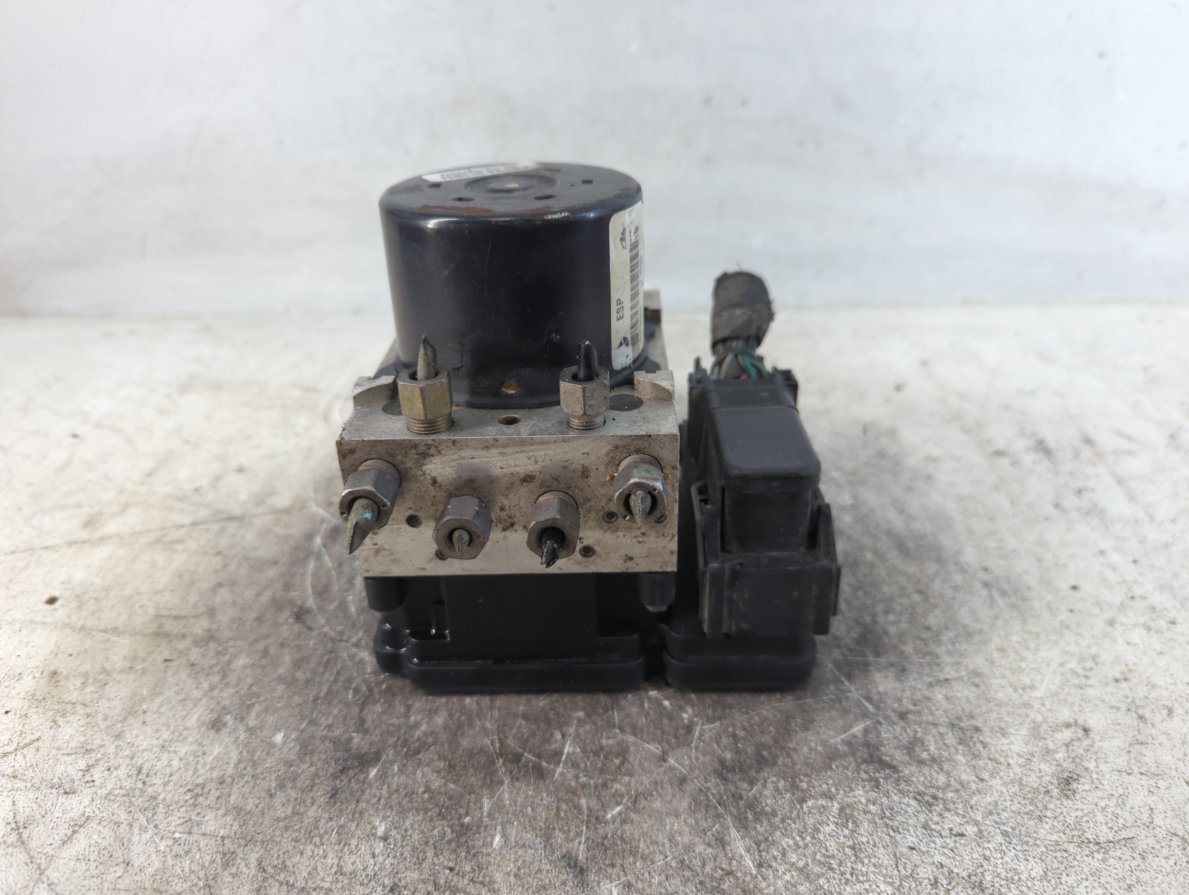 2012-2015 Chevrolet Camaro Abs Pump Control Module 788544 - Oemusedautoparts1.com