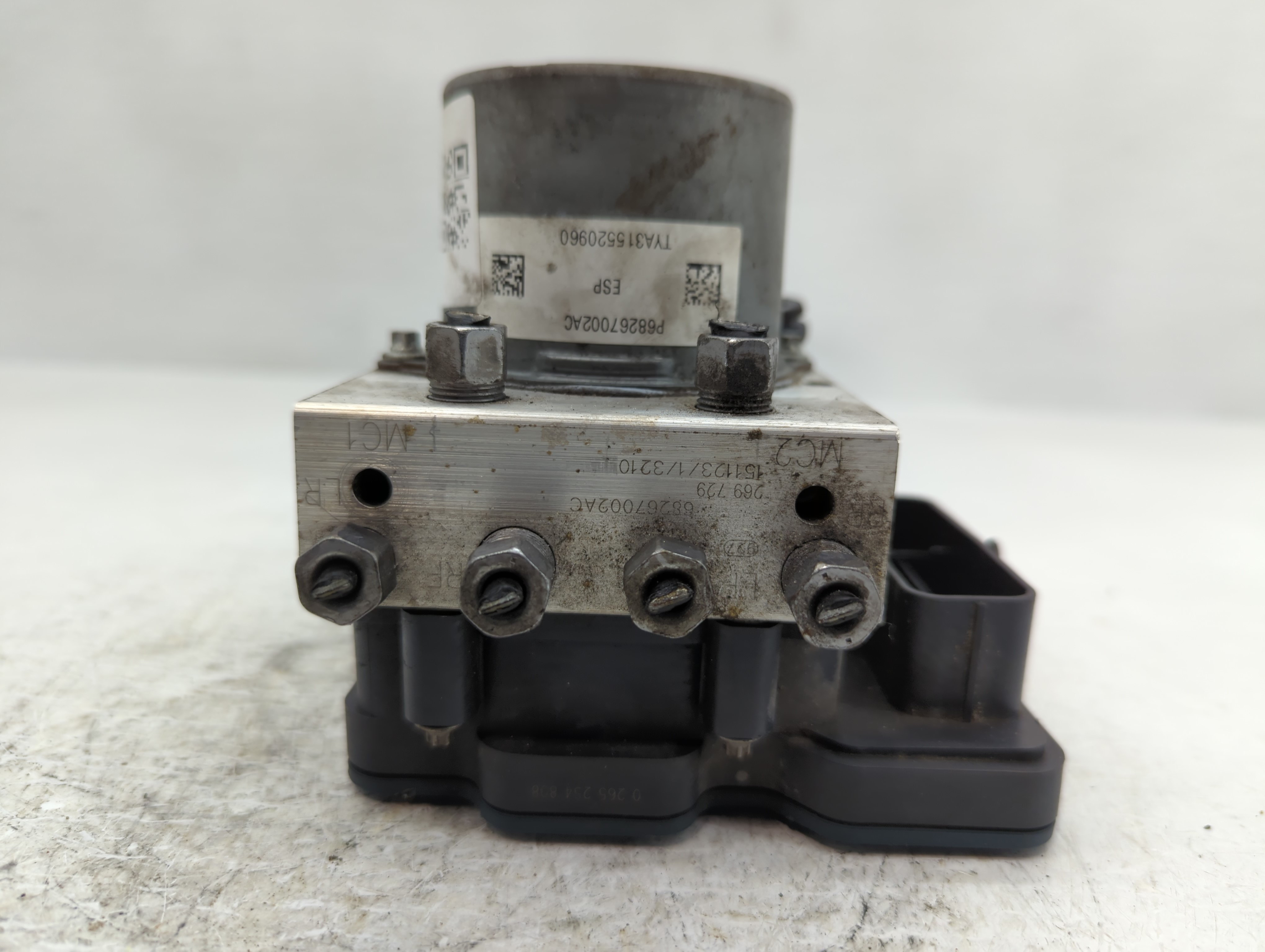 2016-2016 Chrysler 200 Abs Pump Control Module 788553 - Oemusedautoparts1.com