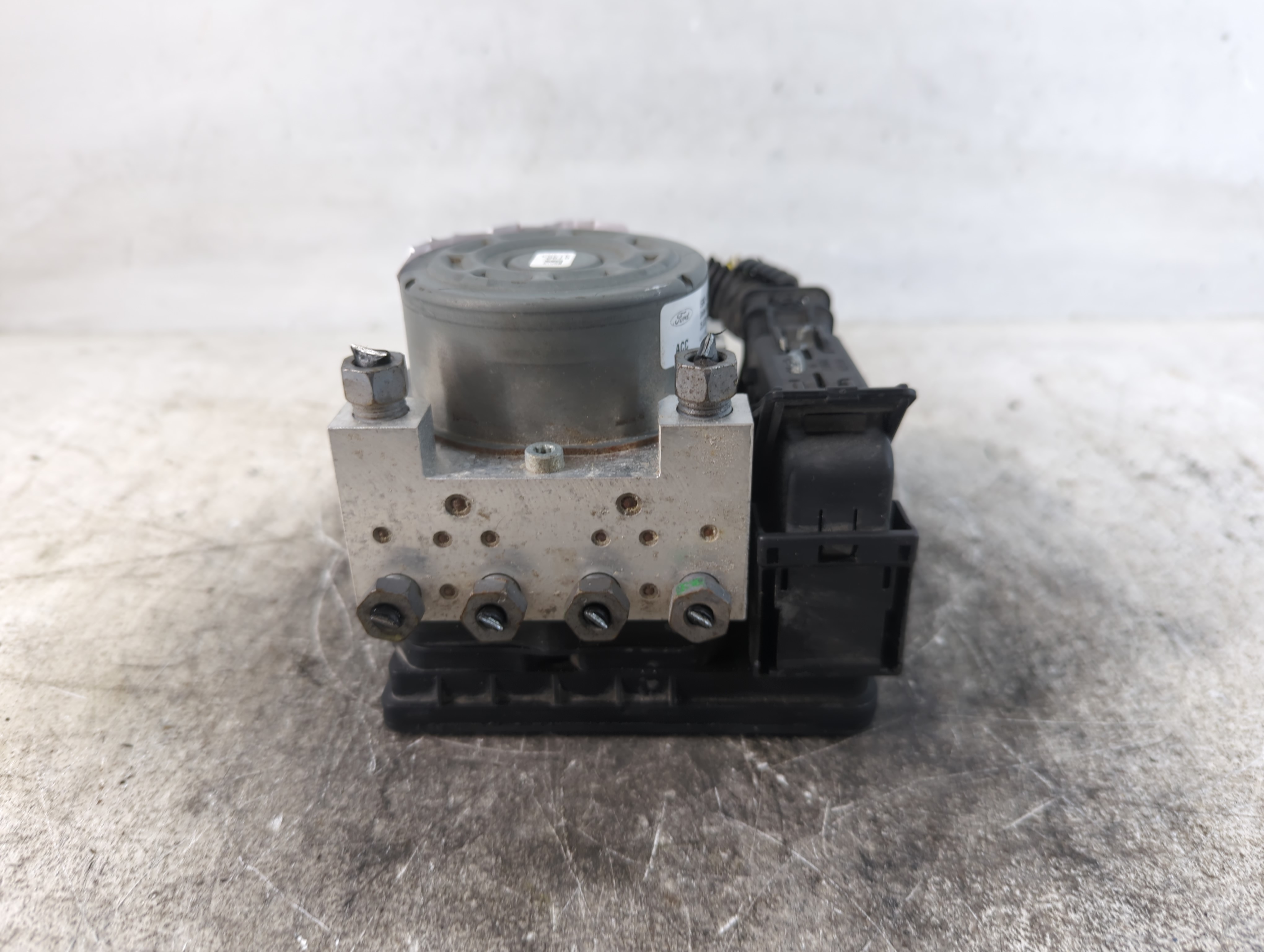 2014-2016 Ford Fusion Abs Pump Control Module 788563 - Oemusedautoparts1.com