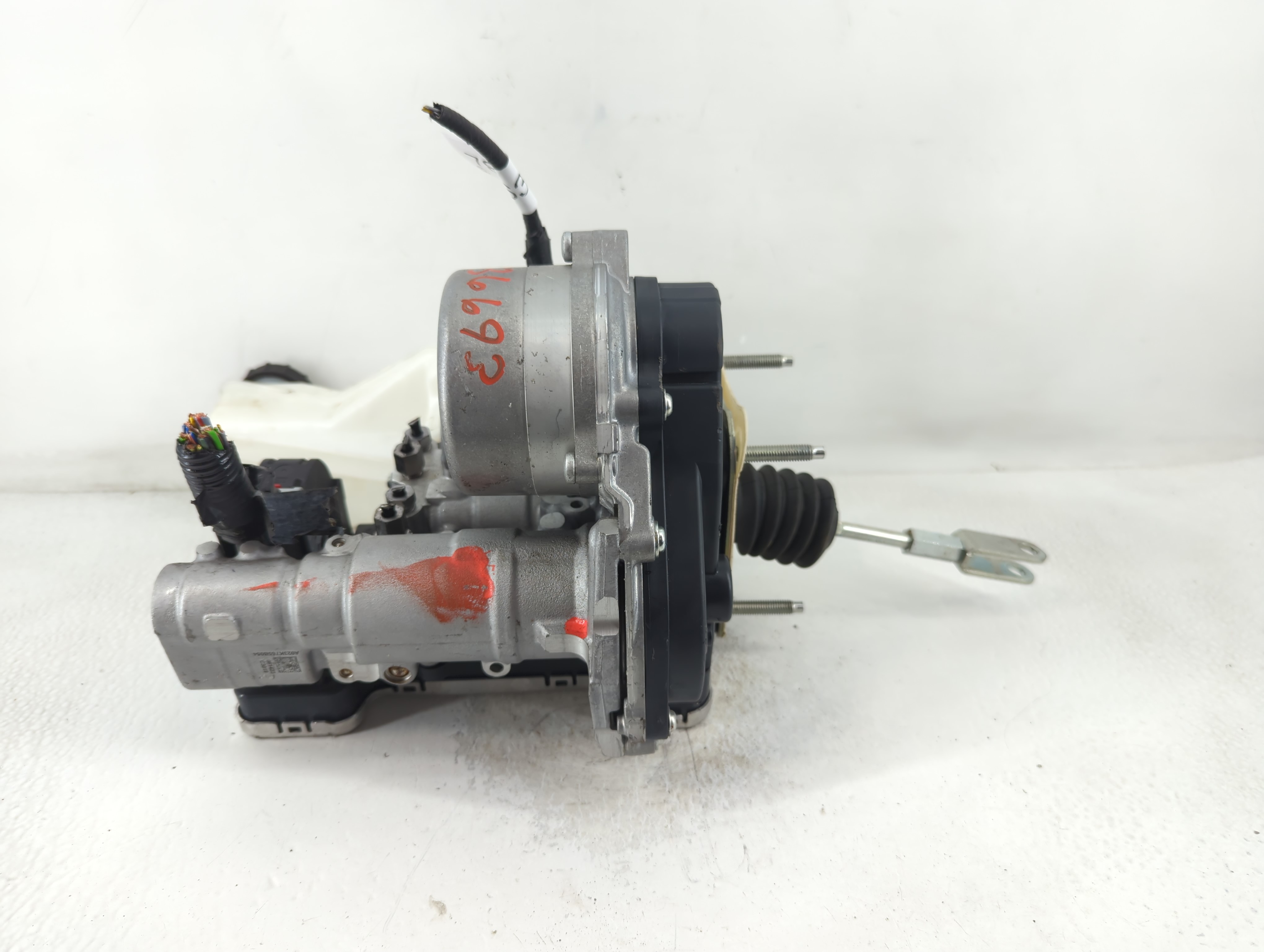 2022-2022 Ford Expedition Abs Pump Control Module 788636 - Oemusedautoparts1.com