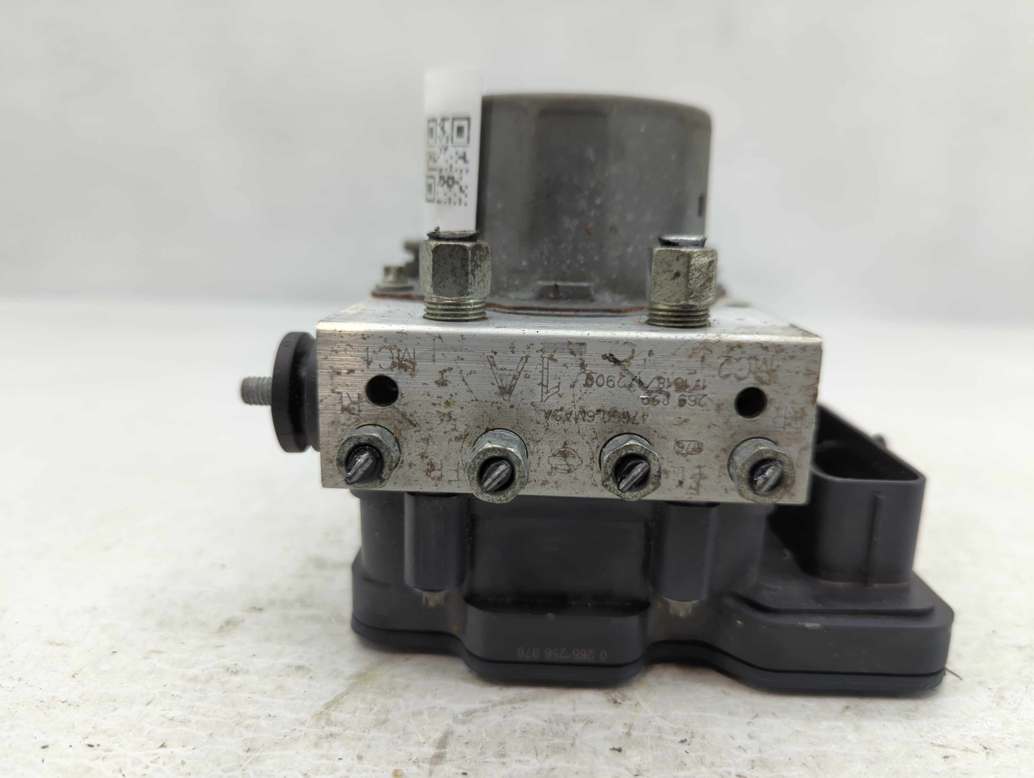 2017-2017 Nissan Rogue Sport Abs Pump Control Module 788658 - Oemusedautoparts1.com