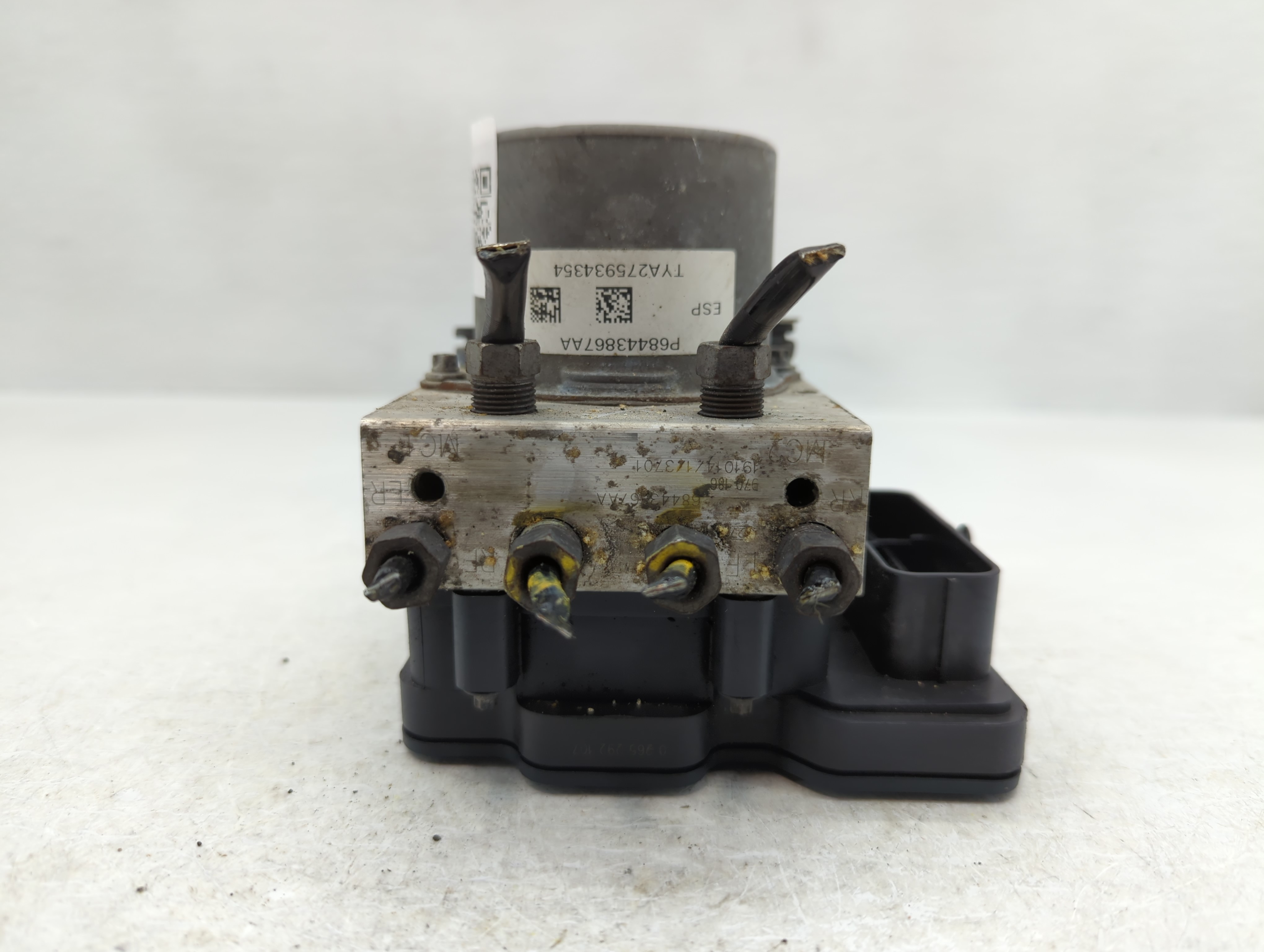 Picture of Dodge Caravan Abs Pump Control Module 788674
