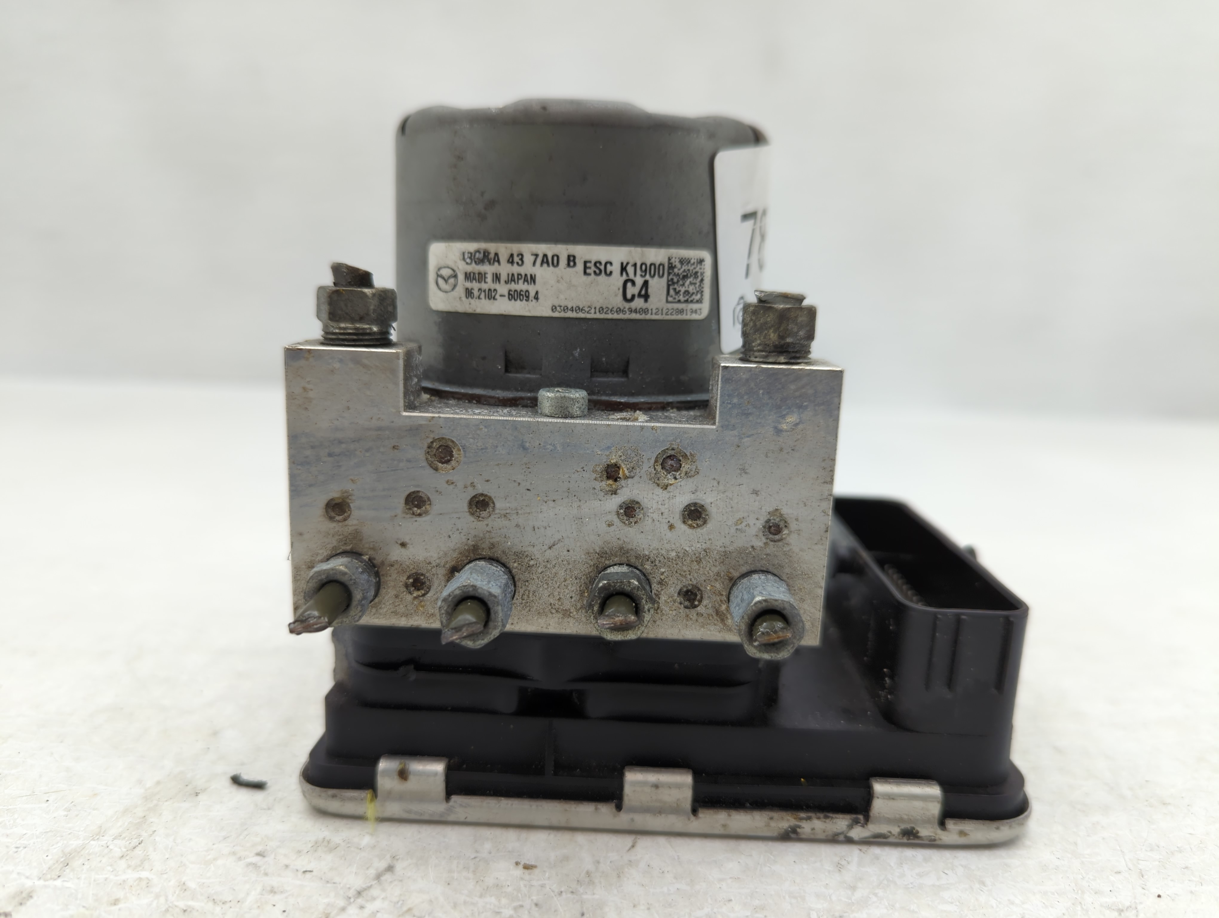 Picture of 2019-2022 Mazda 3 Abs Pump Control Module 788723