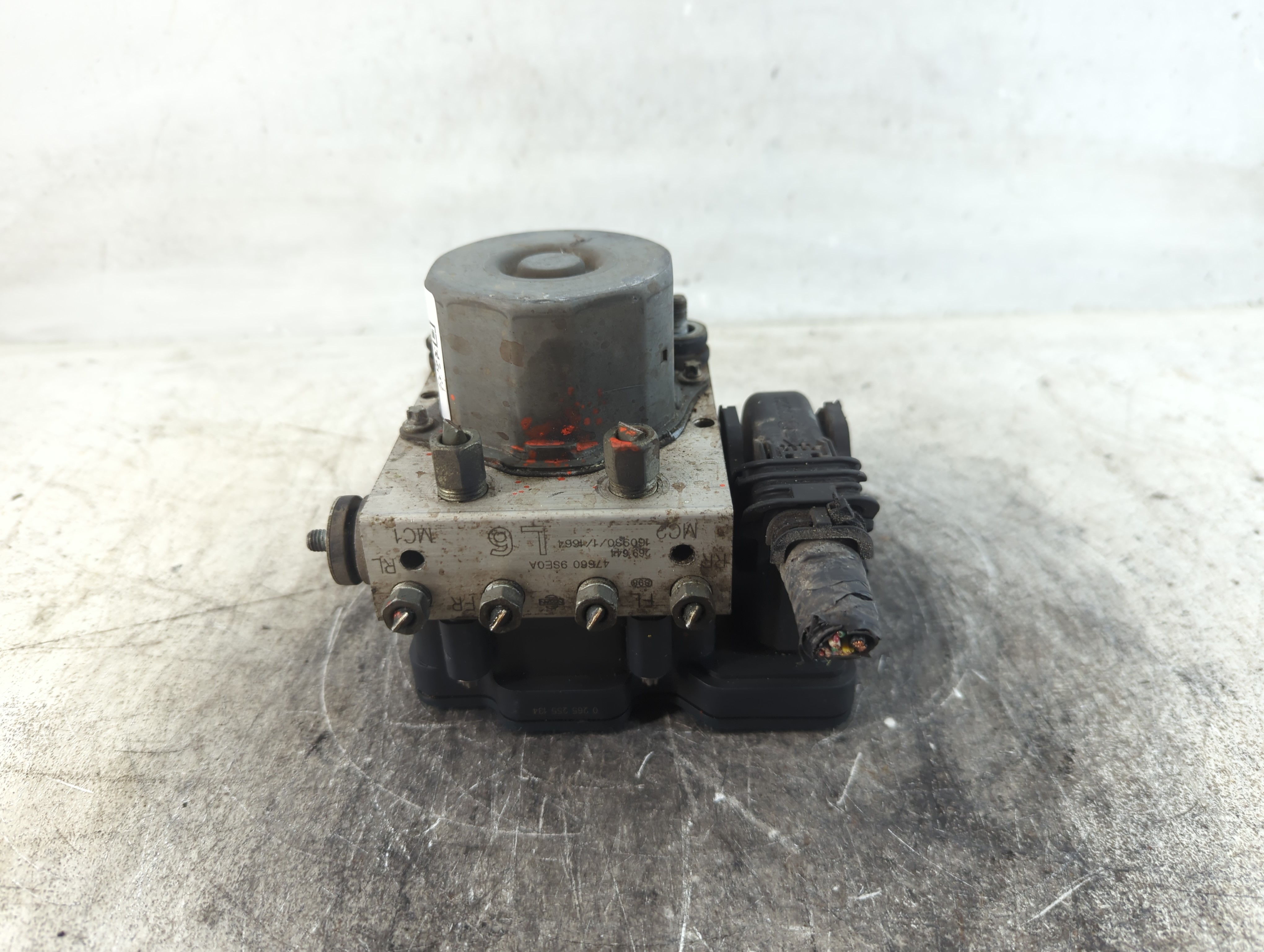 Picture of 2017 Nissan Nv200 Abs Pump Control Module 788734