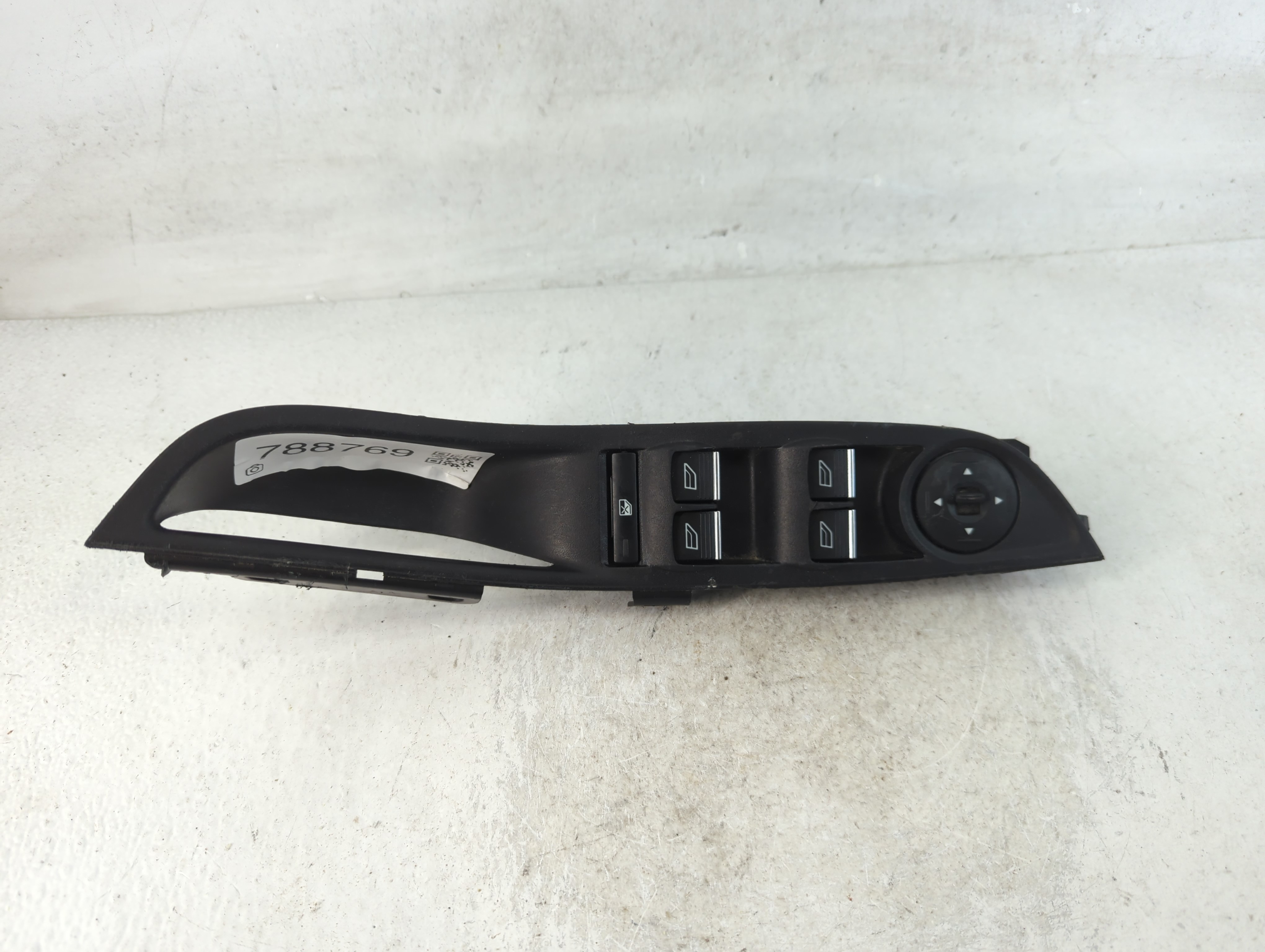 2015-2018 Ford Focus Driver Left Door Master Power Window Switch 788769 - Oemusedautoparts1.com