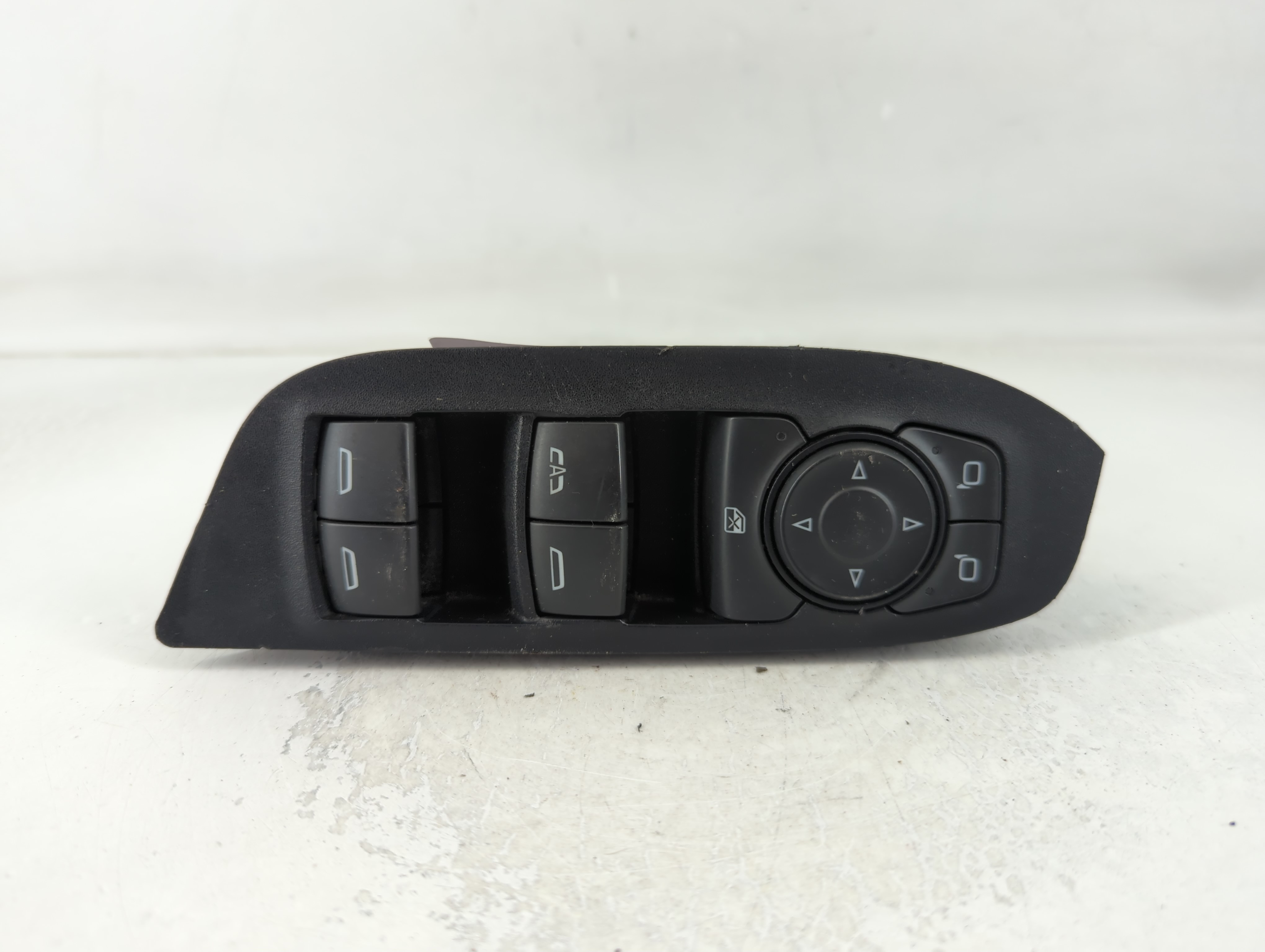 2018-2022 Chevrolet Equinox Driver Left Door Master Power Window Switch 789077 - Oemusedautoparts1.com