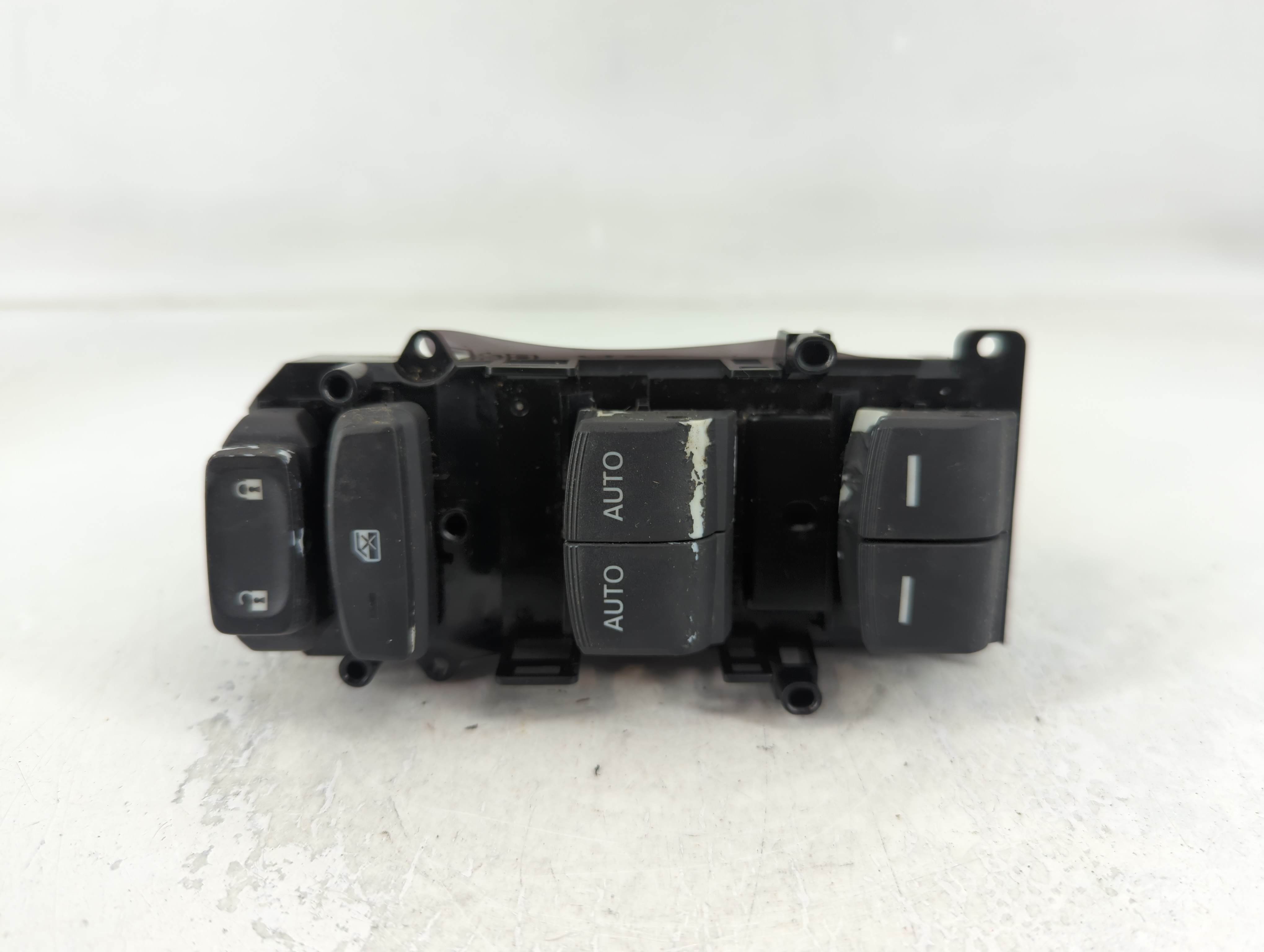 2009-2016 Chevrolet Impala Driver Left Door Master Power Window Switch 789078 - Oemusedautoparts1.com