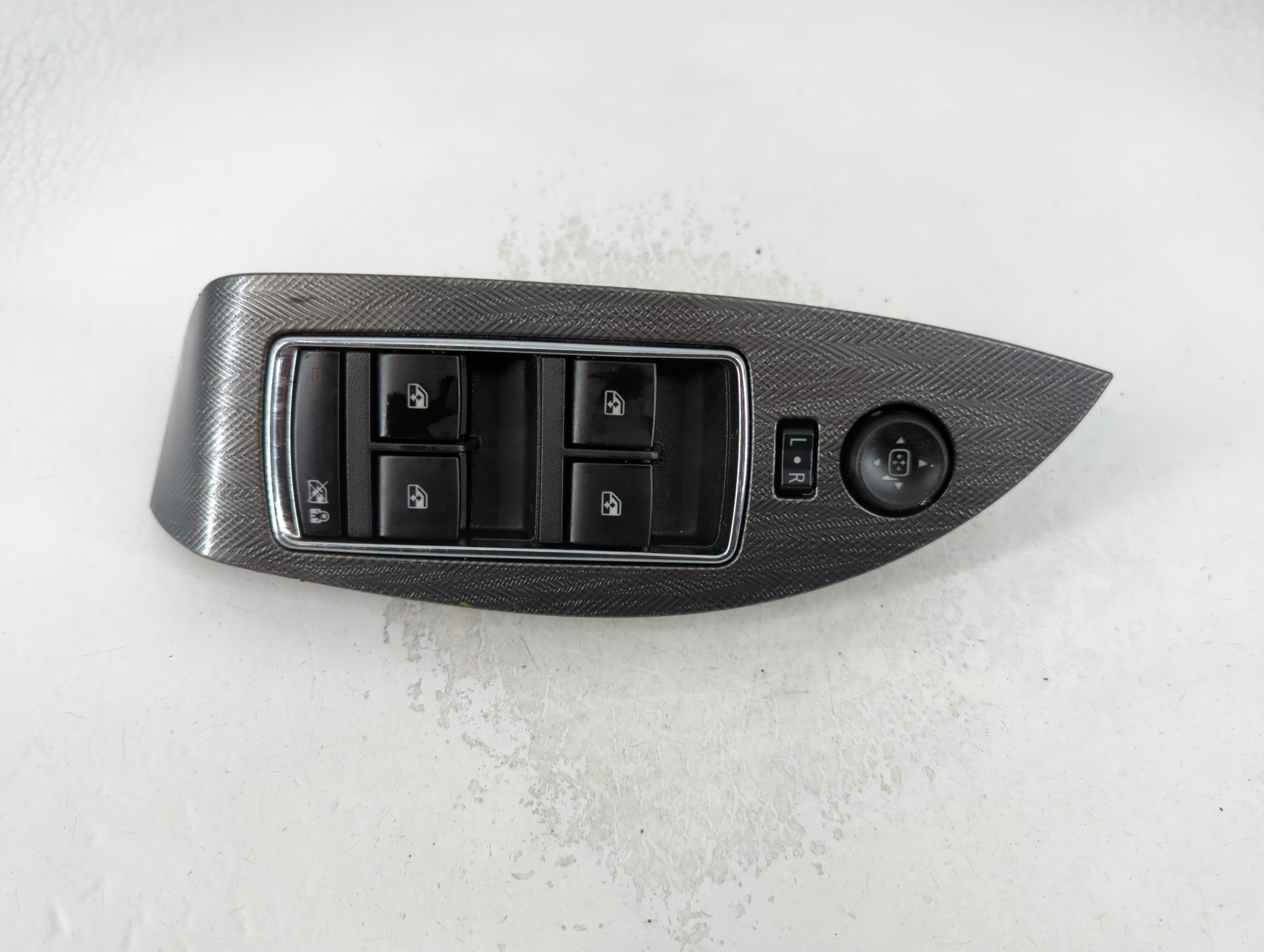 2014-2020 Chevrolet Impala Driver Left Door Master Power Window Switch 789099 - Oemusedautoparts1.com