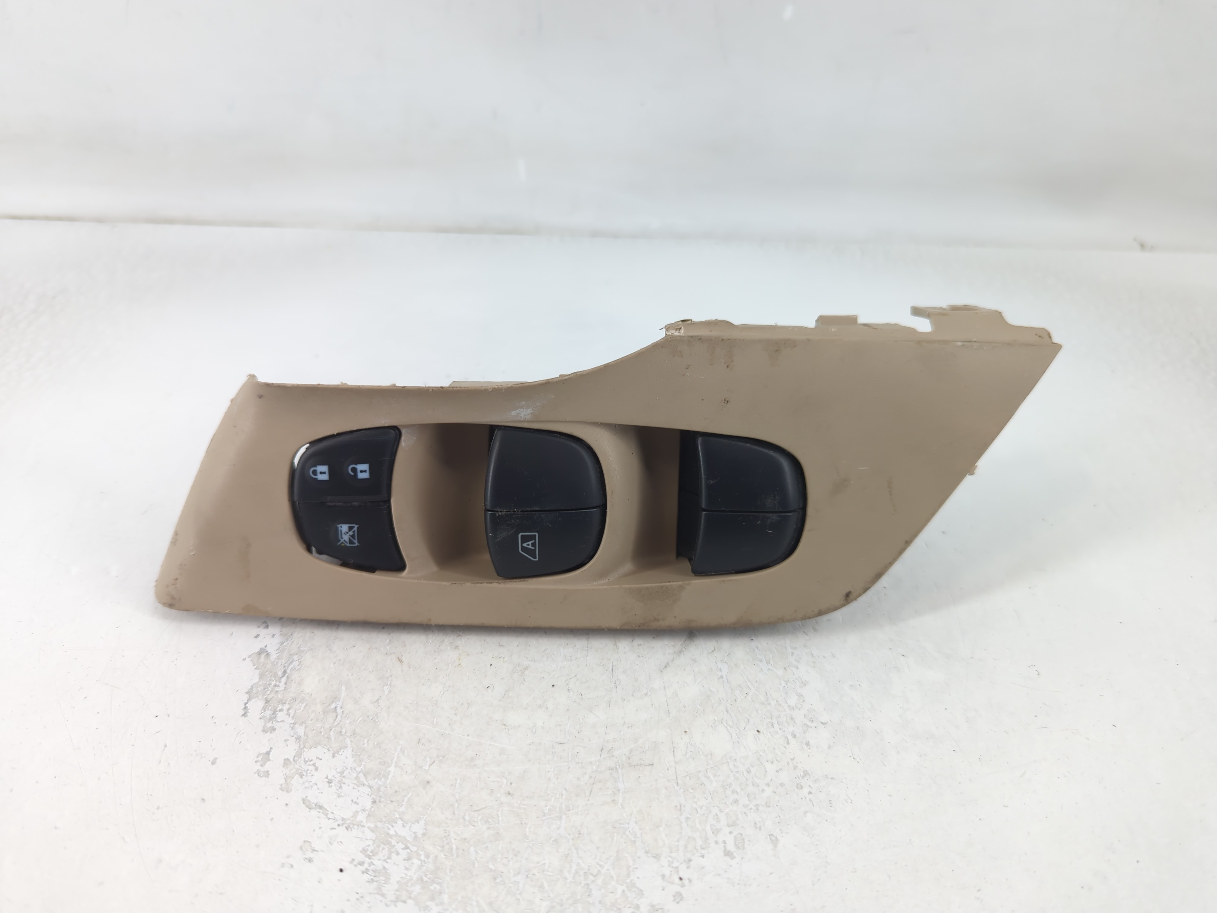 Picture of 2013-2018 Nissan Altima Driver Left Door Master Power Window Switch 789114