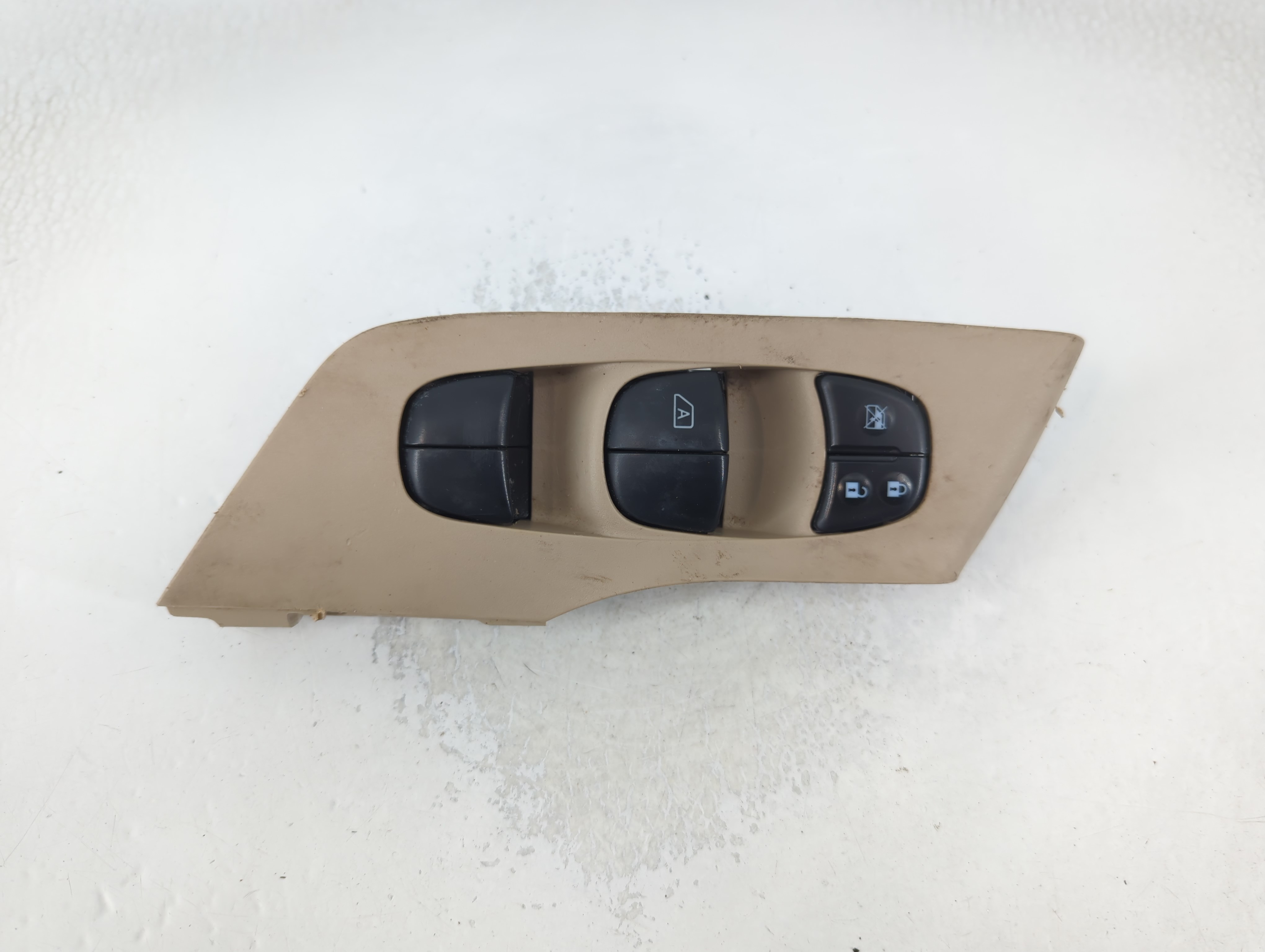 2013-2018 Nissan Altima Driver Left Door Master Power Window Switch 789119 - Oemusedautoparts1.com