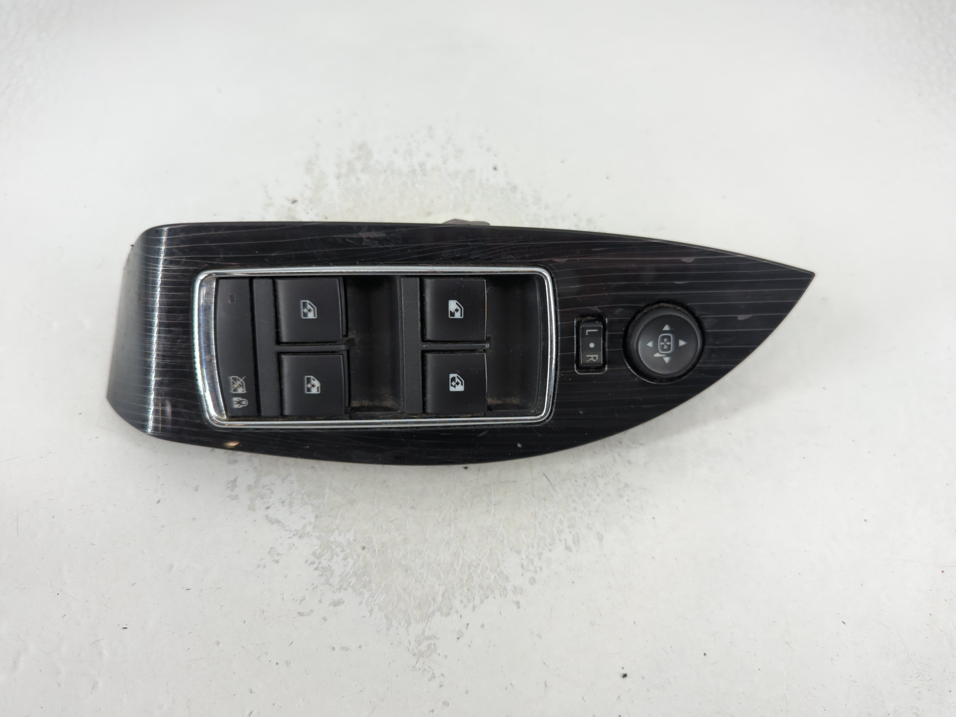 2014-2020 Chevrolet Impala Driver Left Door Master Power Window Switch 789139 - Oemusedautoparts1.com
