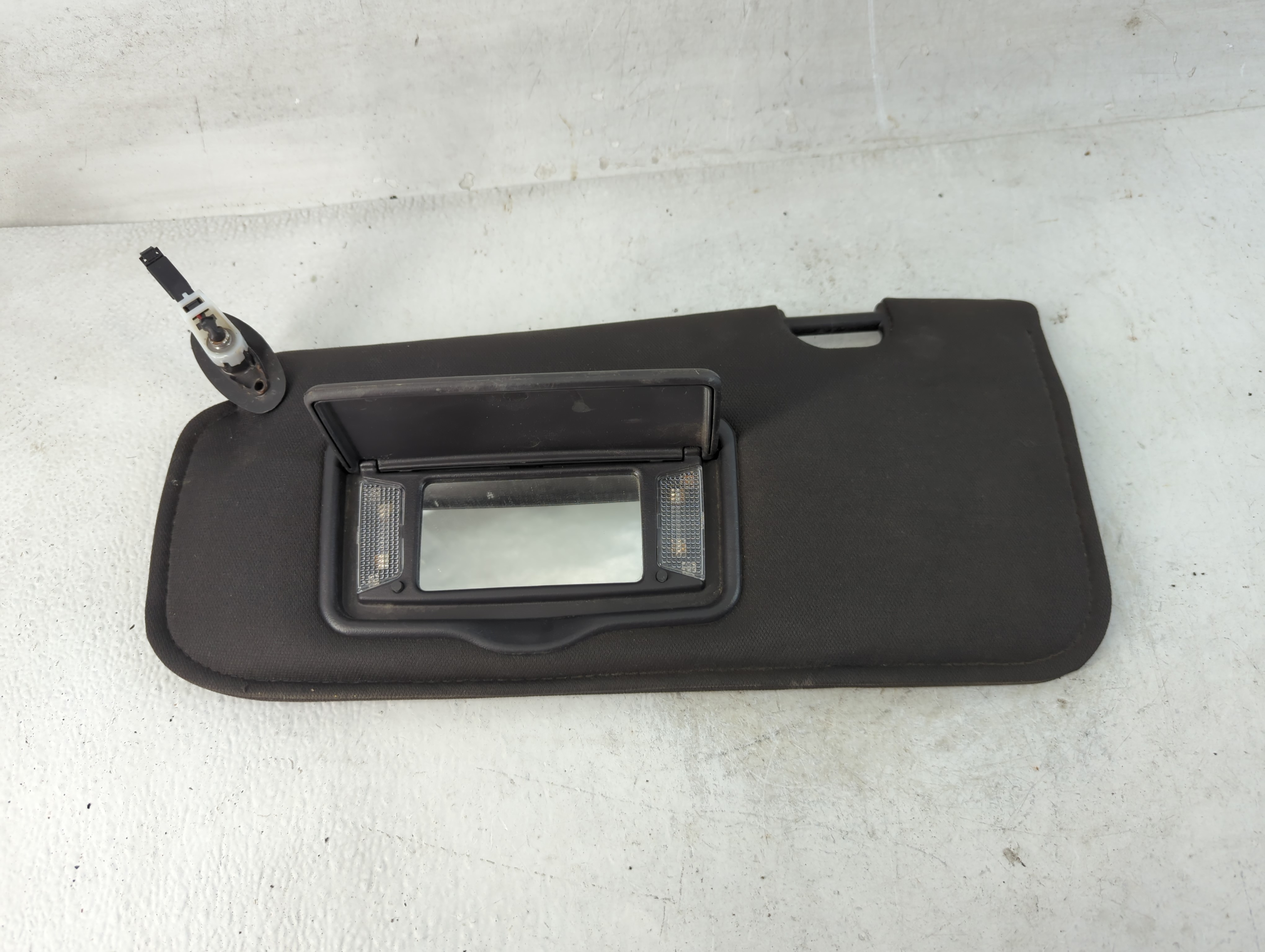 Picture of 2008-2009 Ford Escape Driver Sun Visor Mirror Left Sunvisor 789153