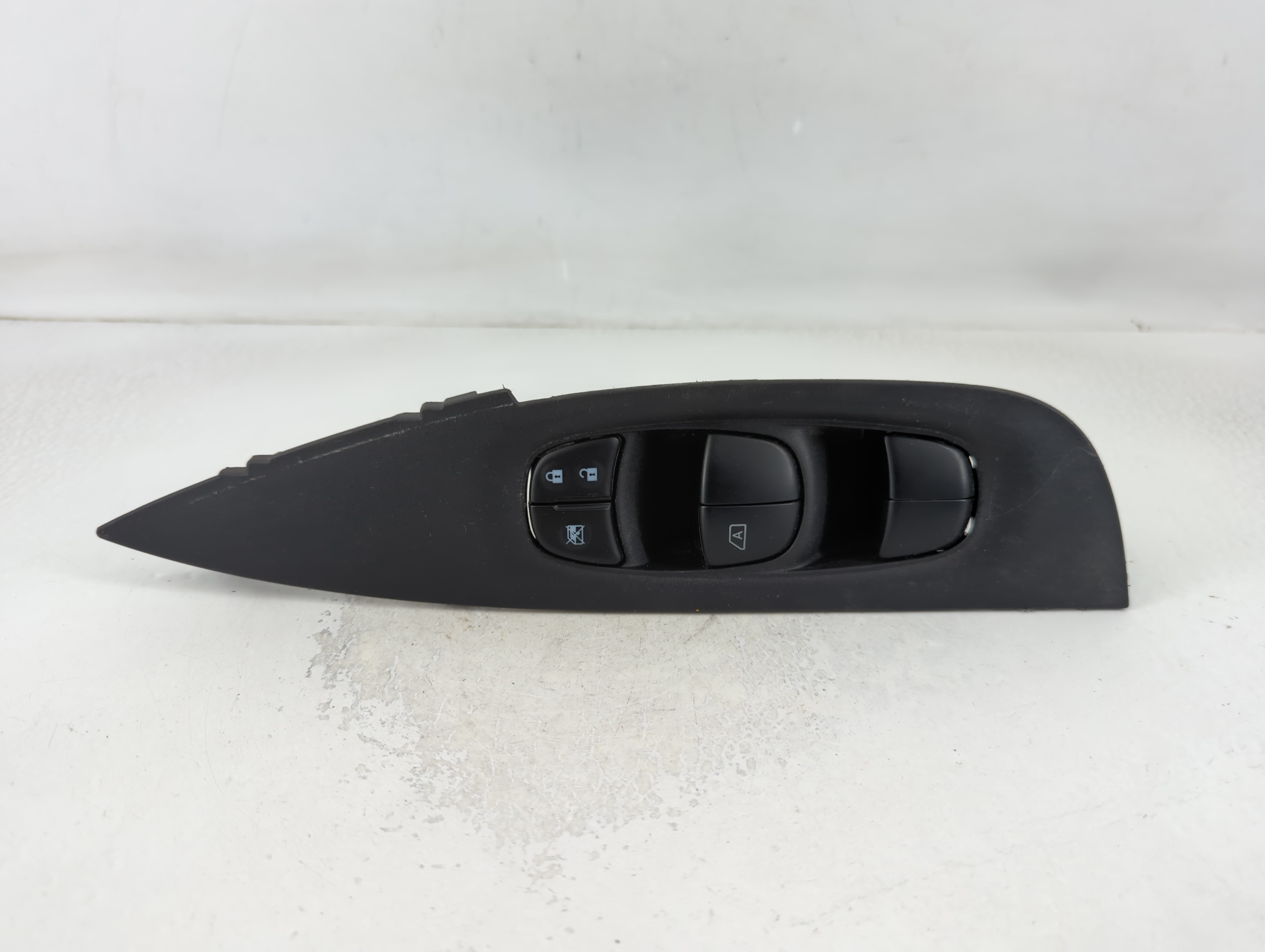 2017-2022 Nissan Rogue Sport Driver Left Door Master Power Window Switch 789230 - Oemusedautoparts1.com